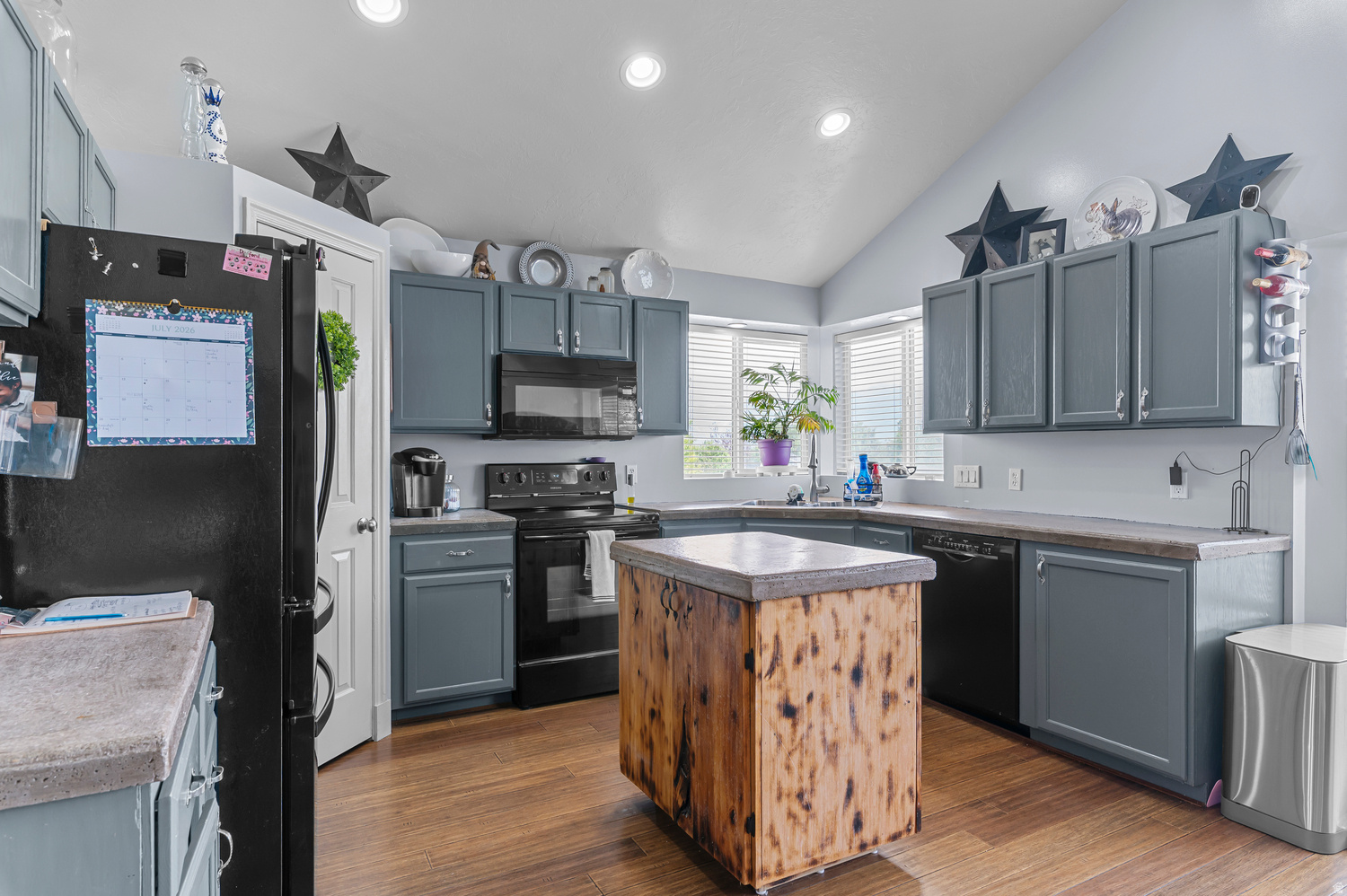 PEBBLECREEK - Residential