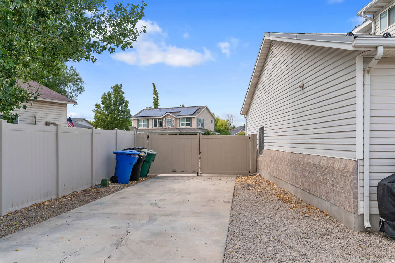 PEBBLECREEK - Residential