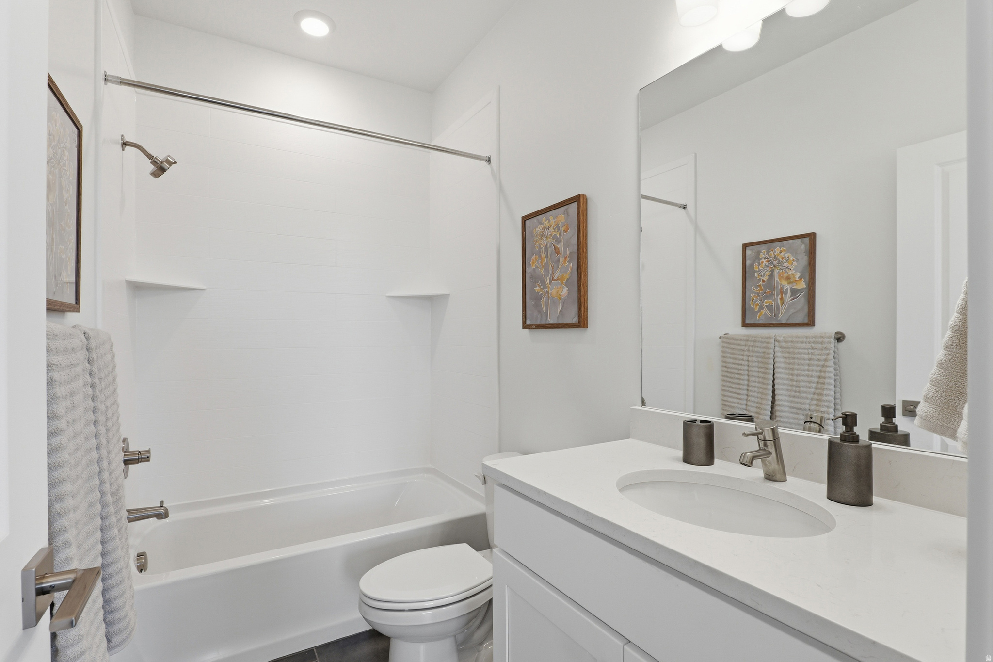 HUNTINGTON RANCH - Residential