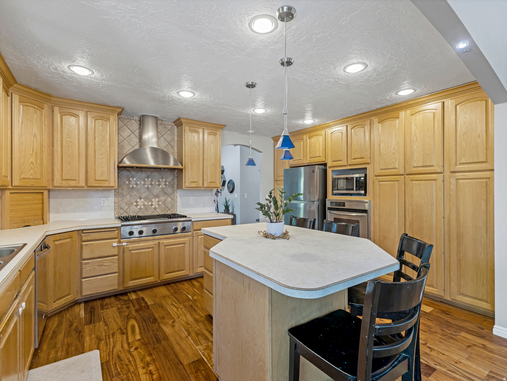 RIDGELINE - Residential