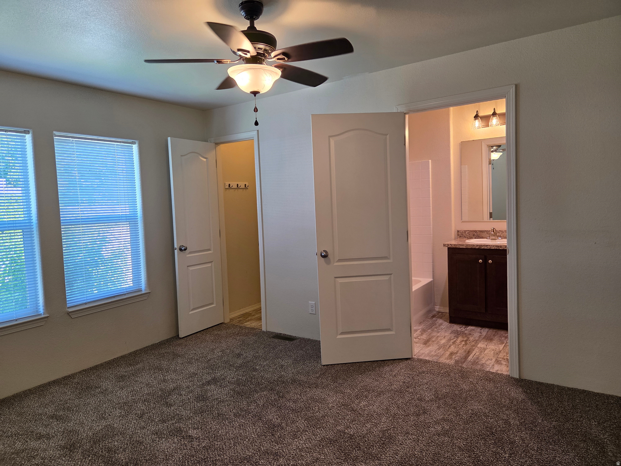 MEADOWBROOK VILLAGE - Residential
