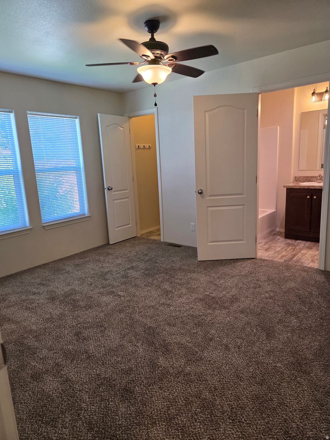 MEADOWBROOK VILLAGE - Residential