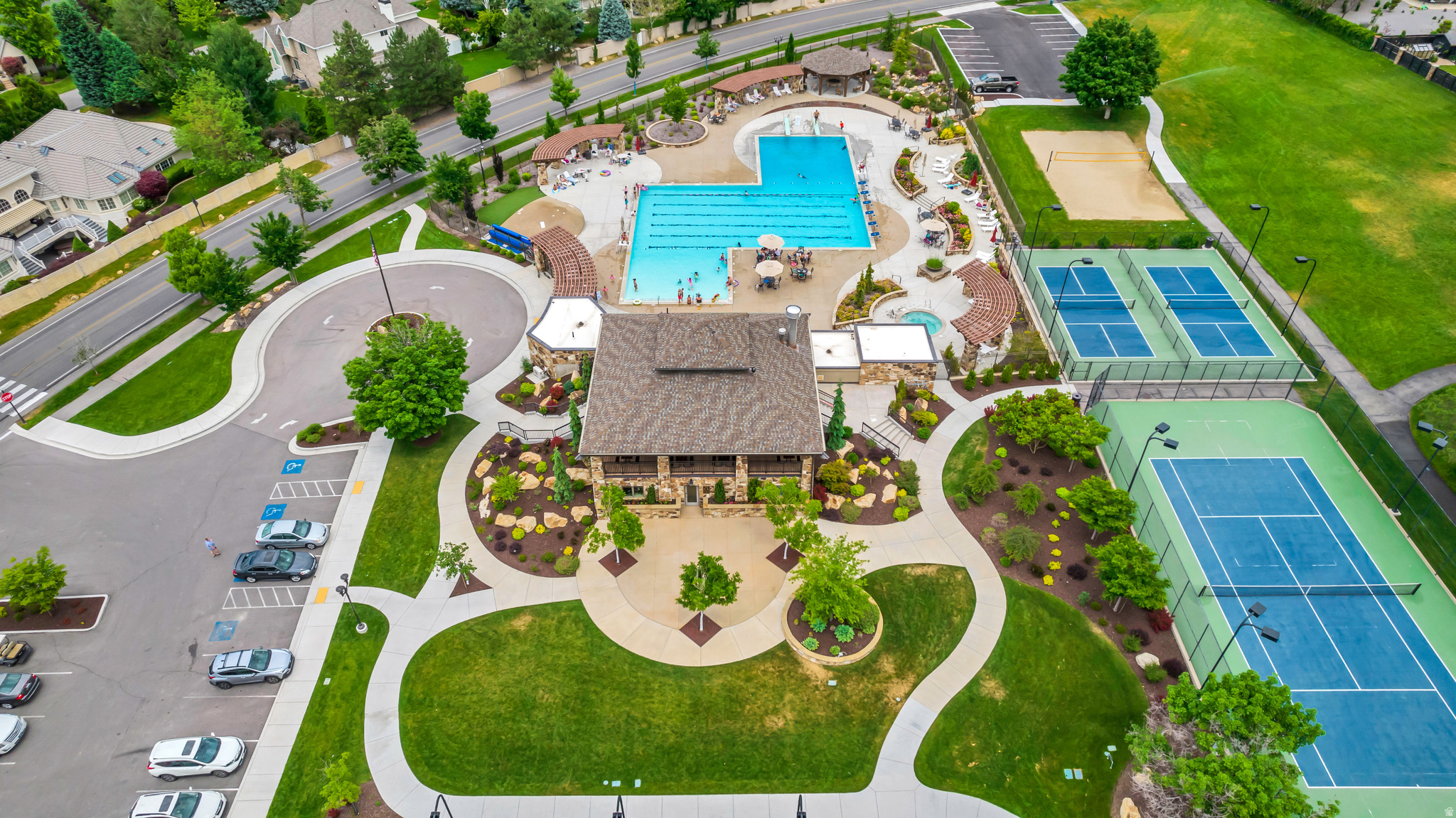 PEPPERWOOD - Residential
