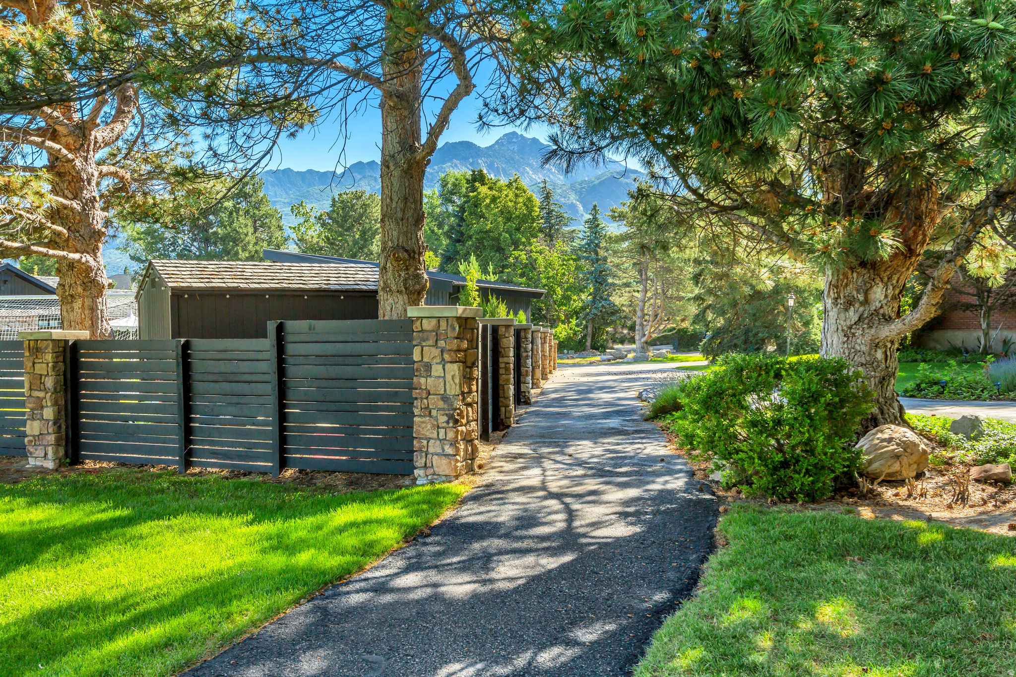 PEPPERWOOD - Residential