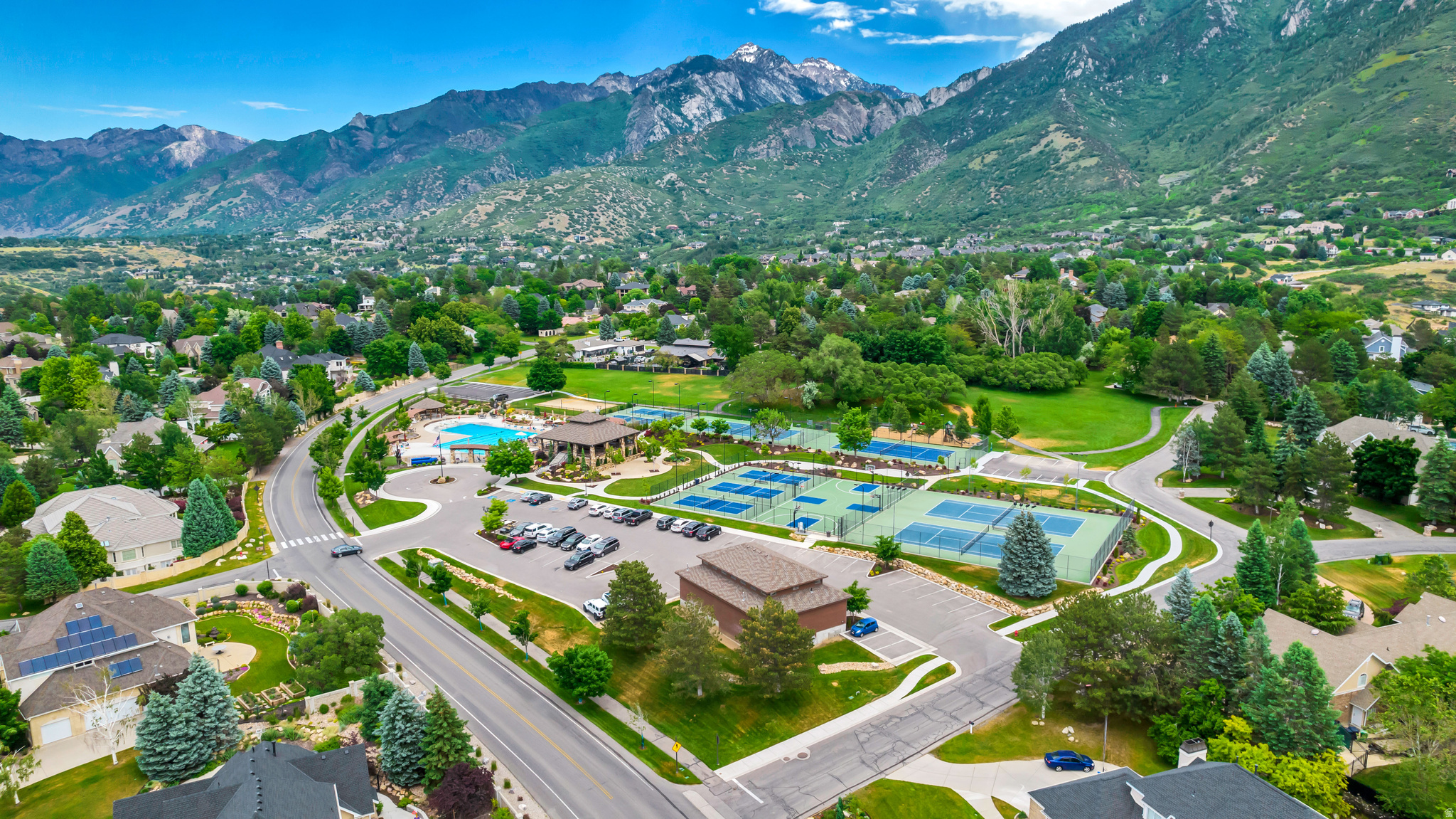 PEPPERWOOD - Residential