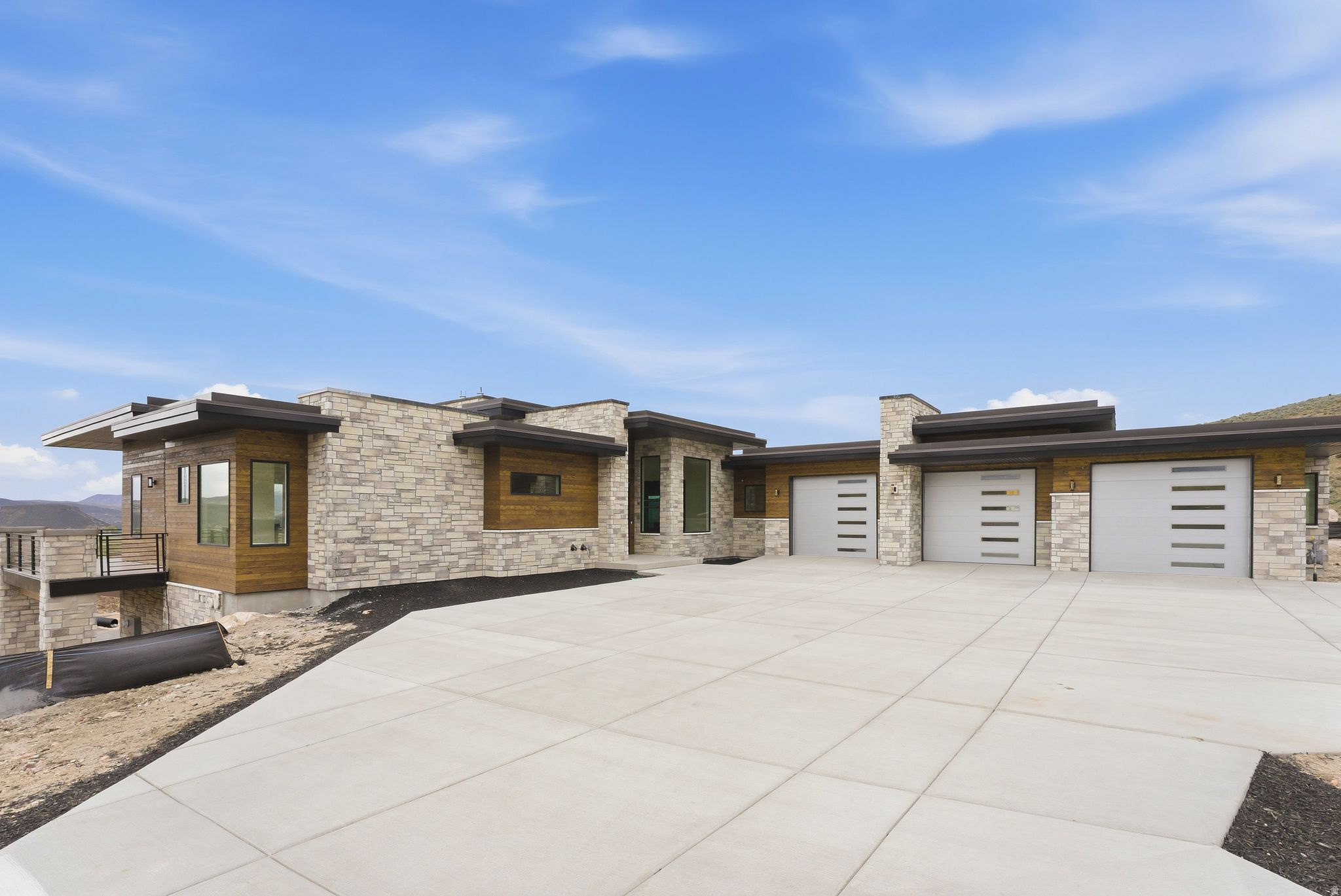 FOOTHILLS AT FRANCIS - Residential