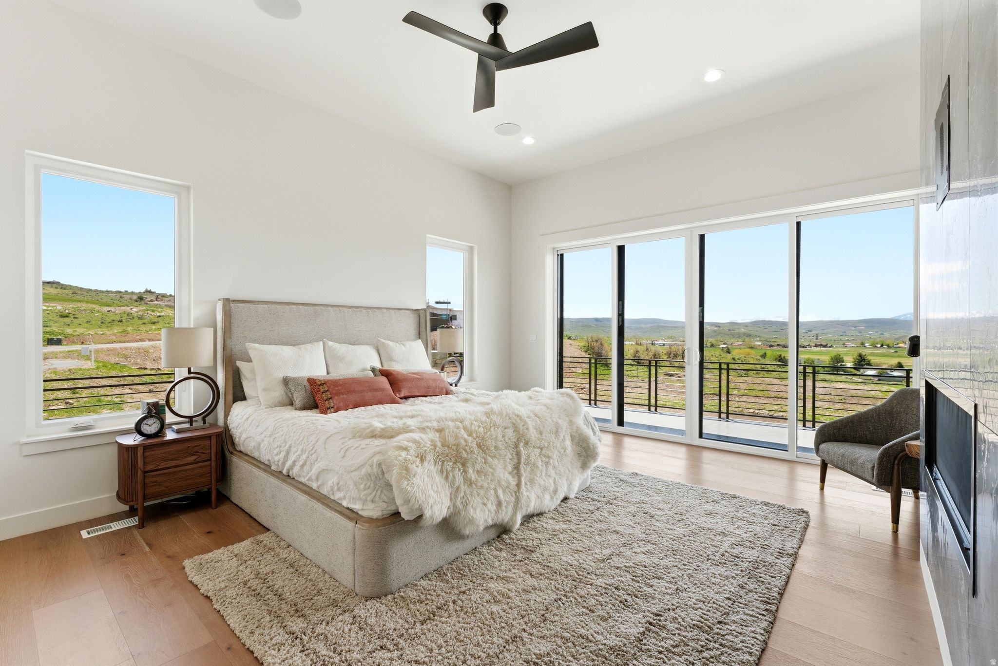 FOOTHILLS AT FRANCIS - Residential