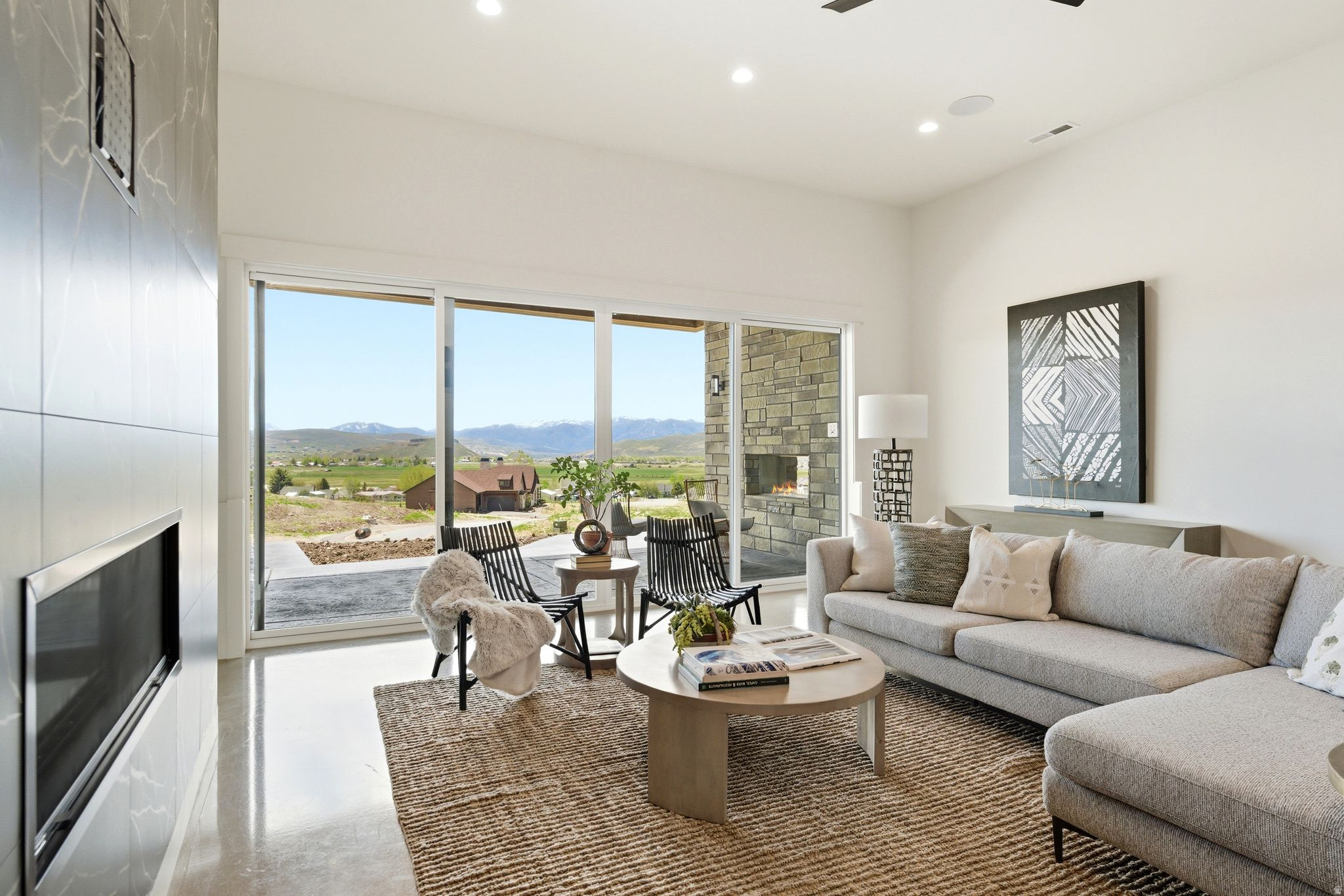 FOOTHILLS AT FRANCIS - Residential