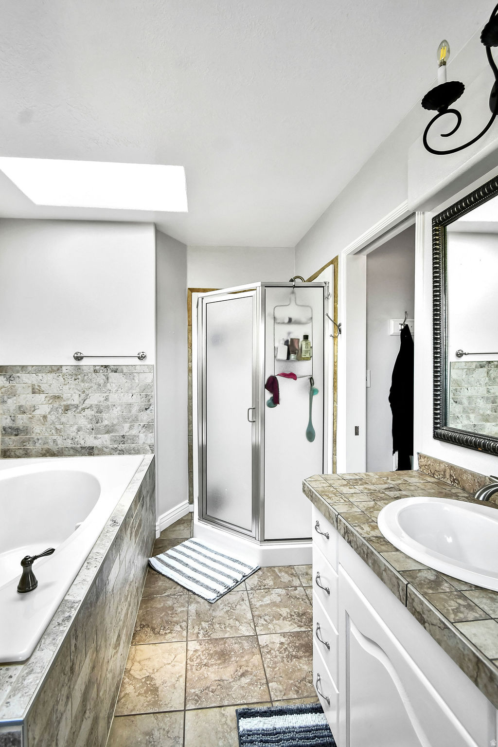 PARK WEST - Residential