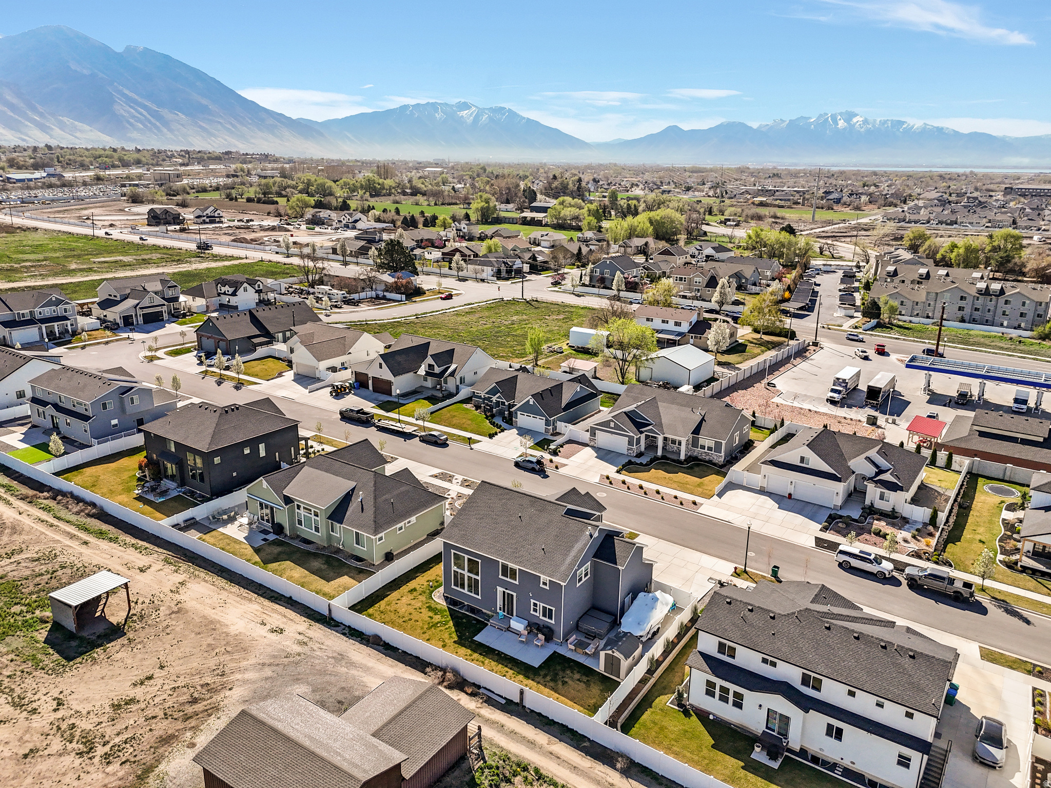 PAYTON CROSSING - Residential