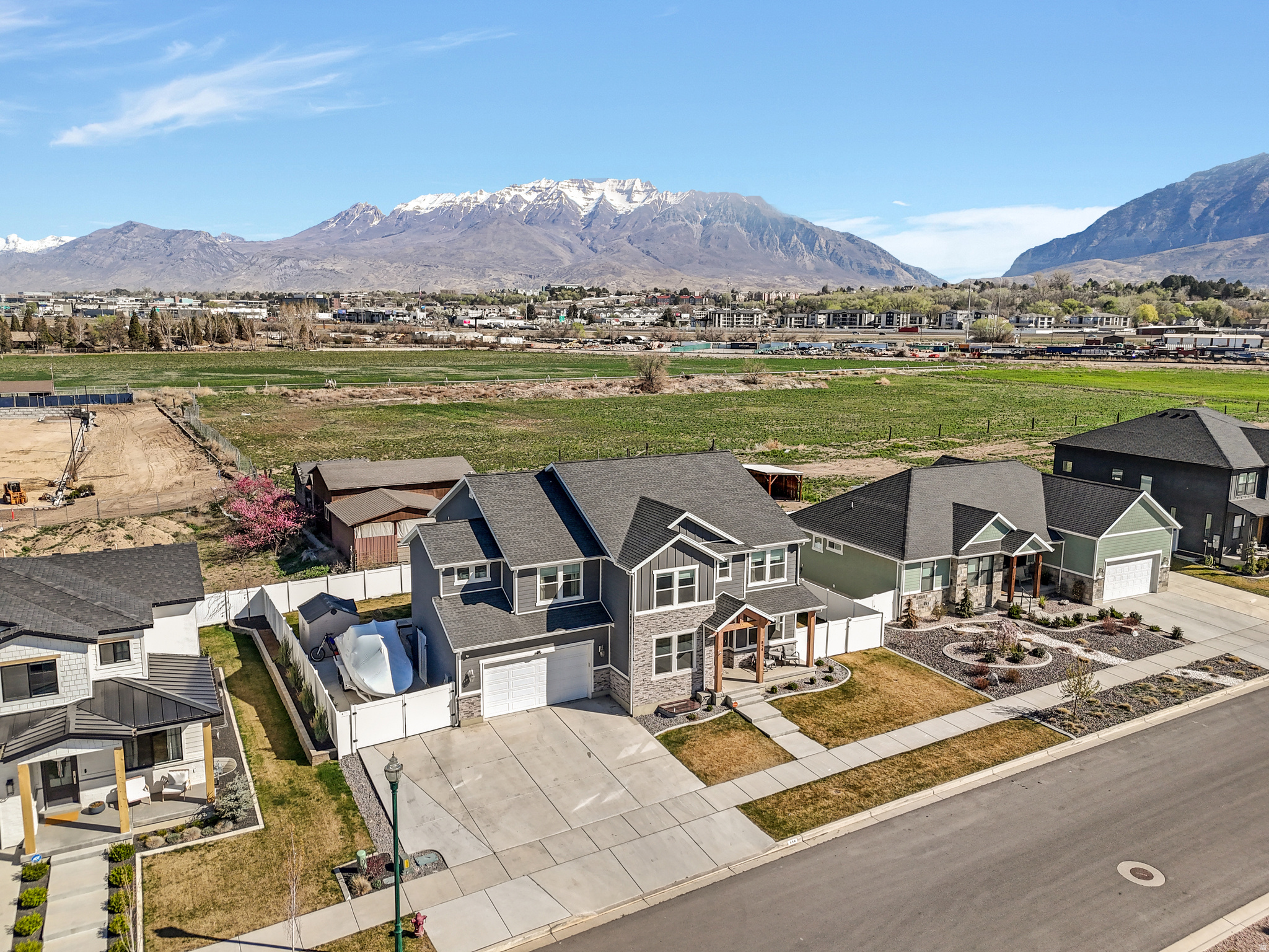 PAYTON CROSSING - Residential