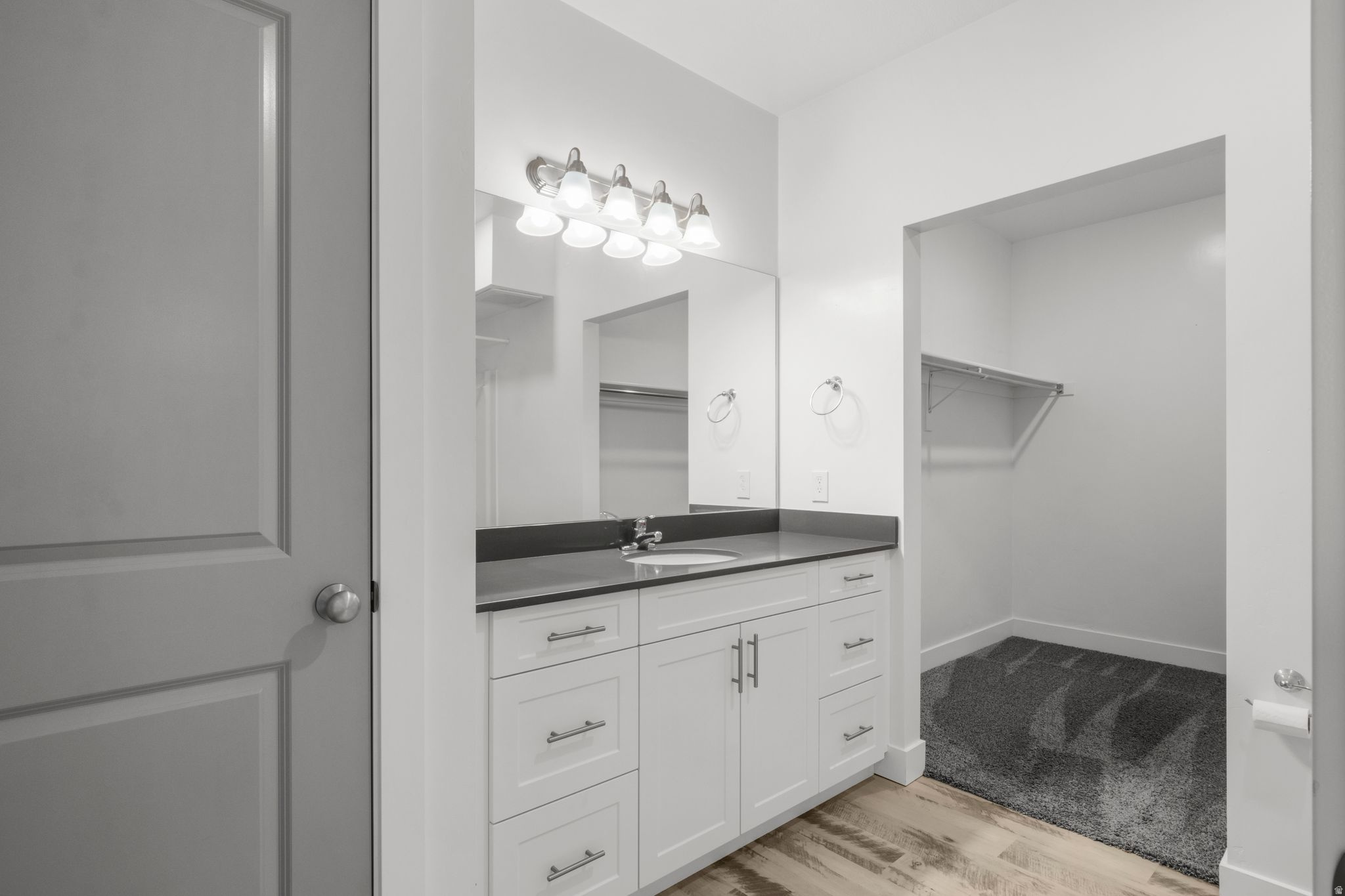 WEST SQUARE - Residential