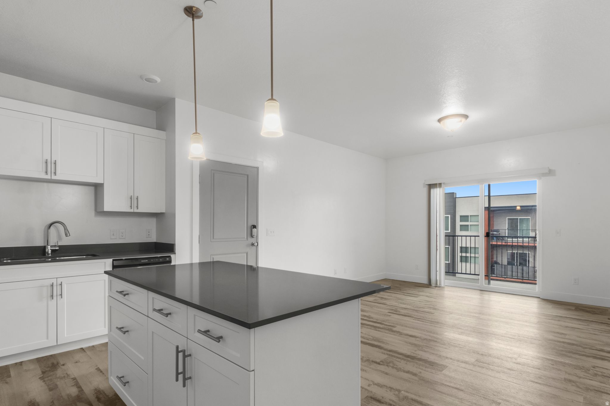WEST SQUARE - Residential