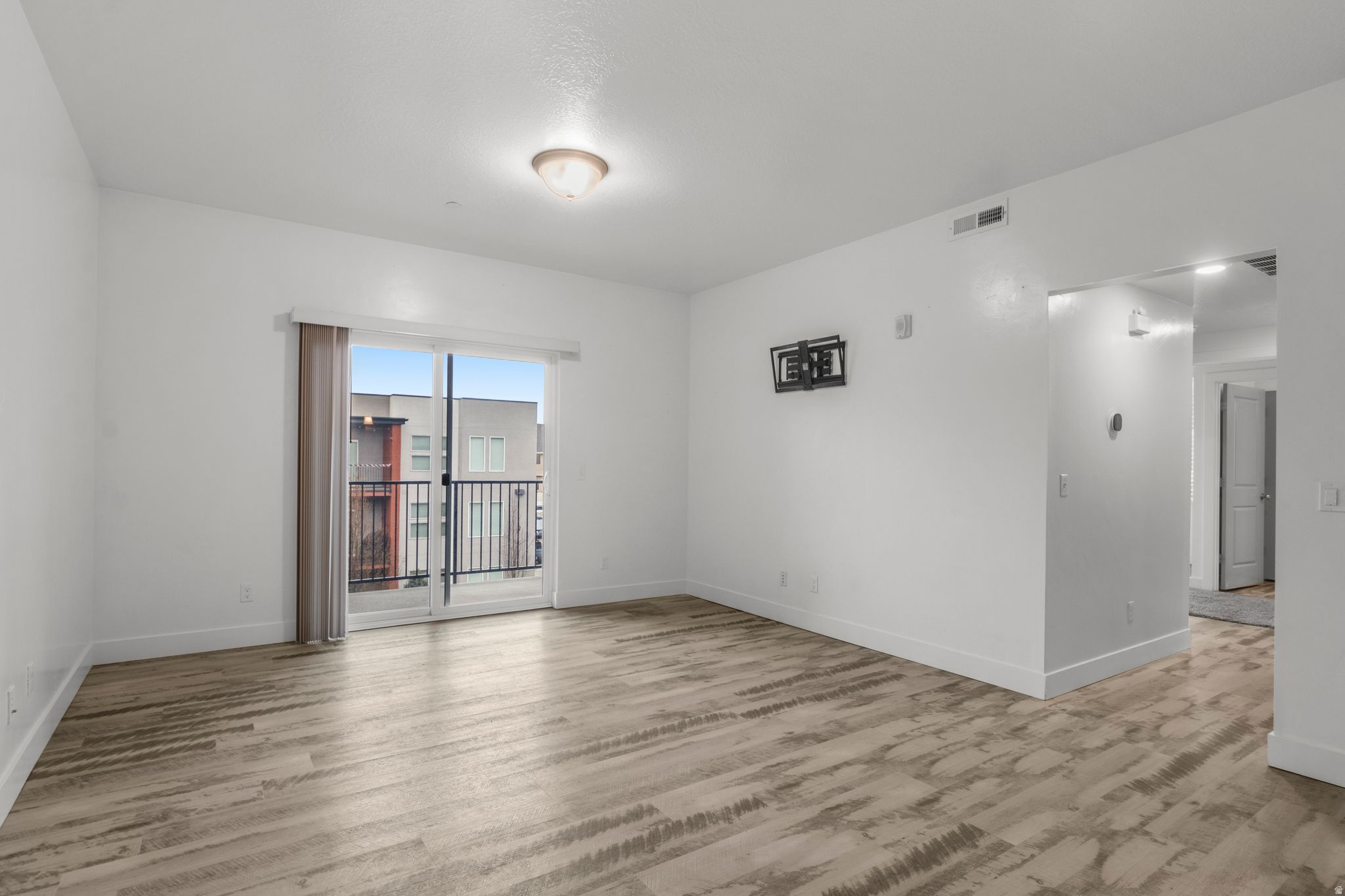 WEST SQUARE - Residential