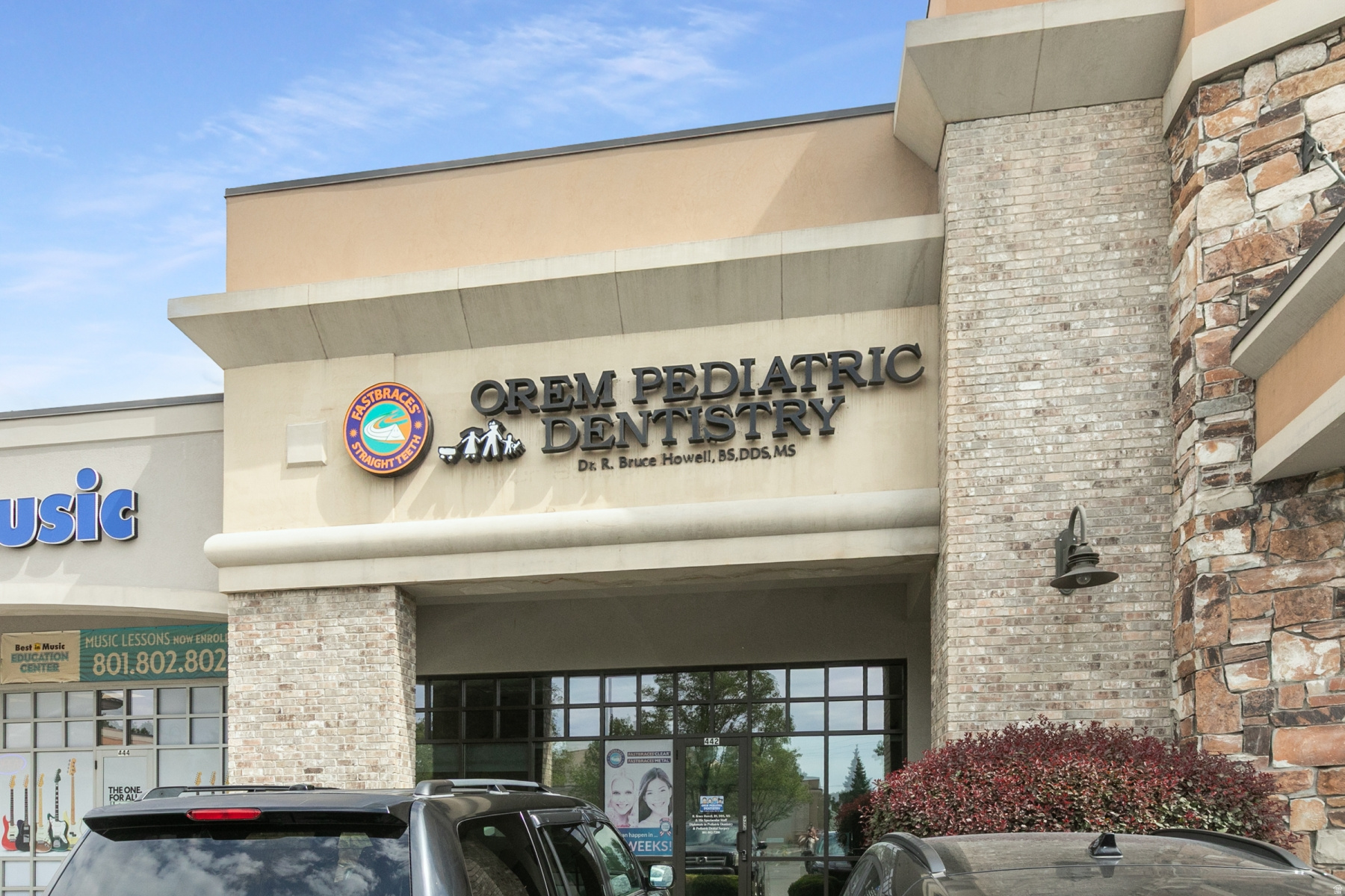 PINEHURST PLAZA - Commercial Sale