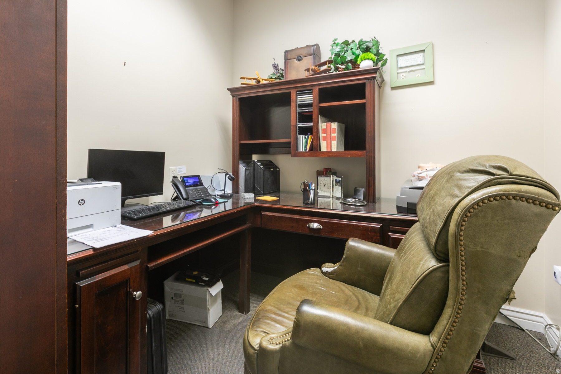 PINEHURST PLAZA - Commercial Sale