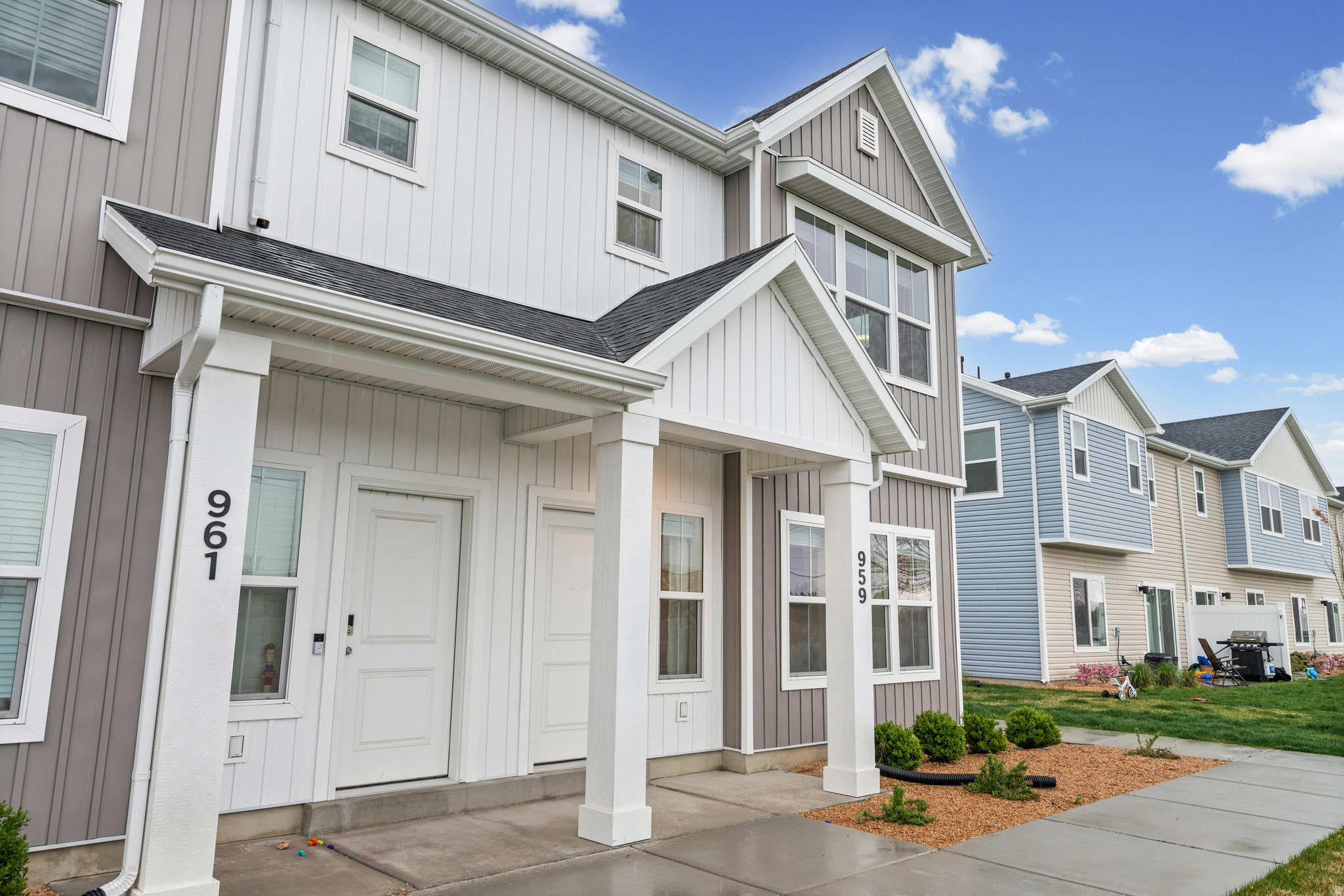 ARCHIBALD ESTATES - Residential
