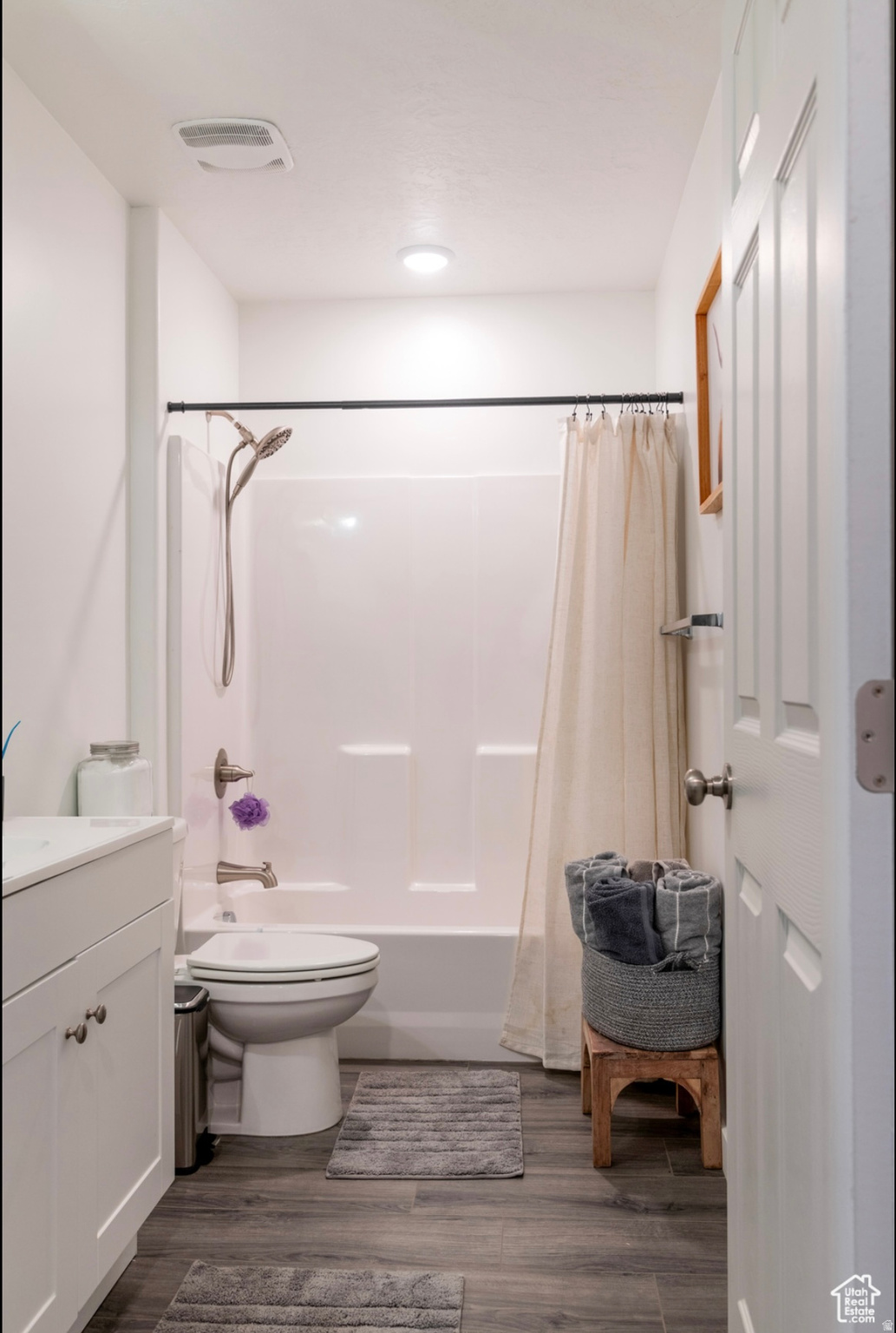 LEGACY MEADOWS - Residential