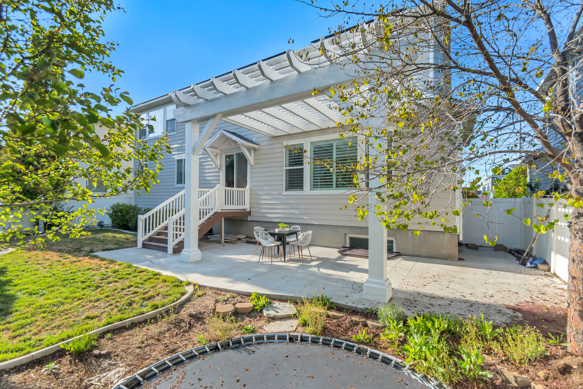 INDEPENDENCE - Residential
