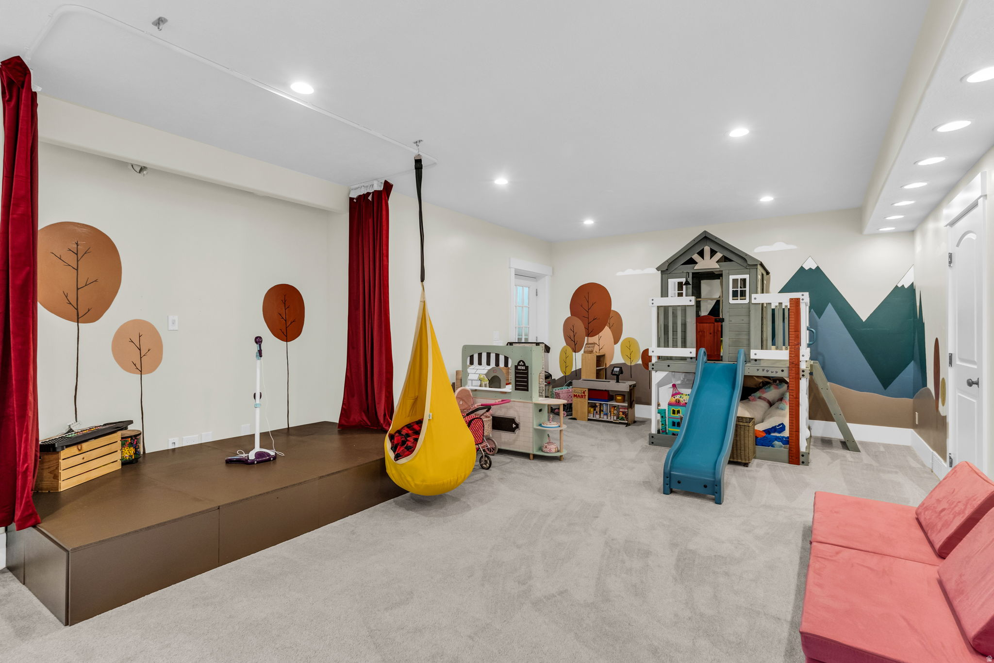 FOX POINTE SUBDIVISION - Residential