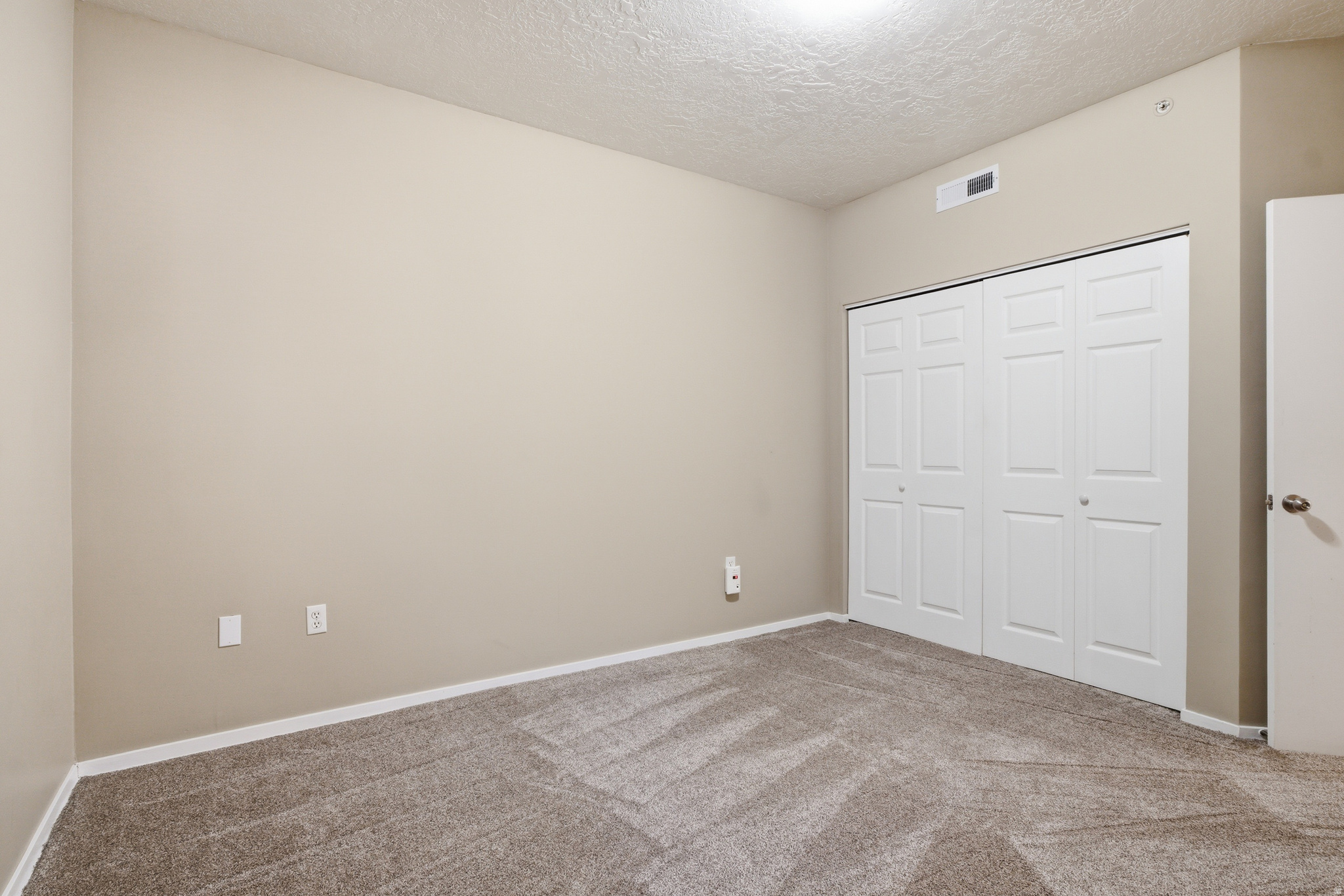 4340 HIGHLAND CONDO - Residential