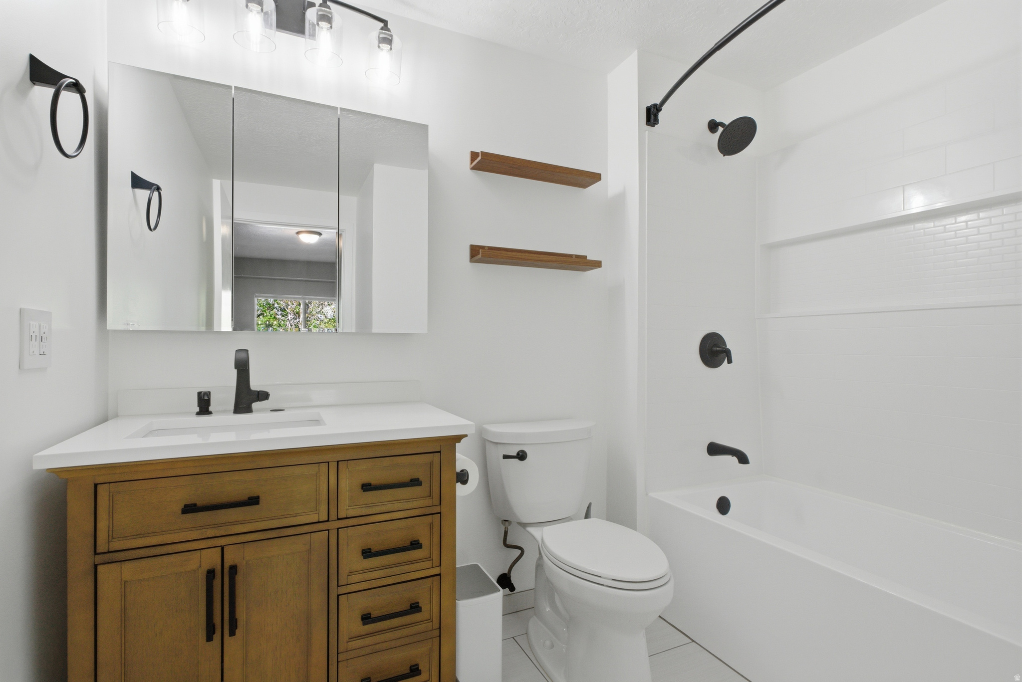 4340 HIGHLAND CONDO - Residential