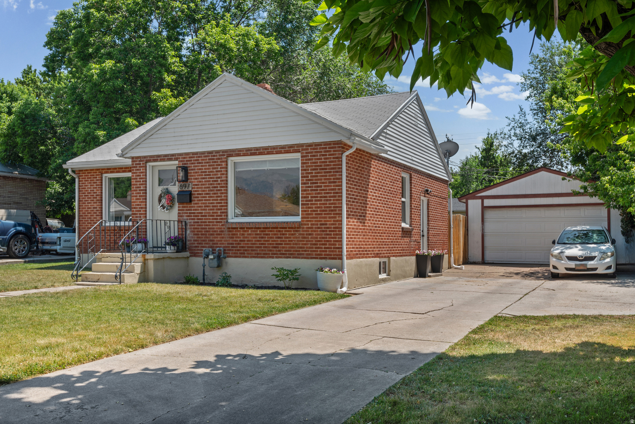 RAYMON SHUPE - Residential