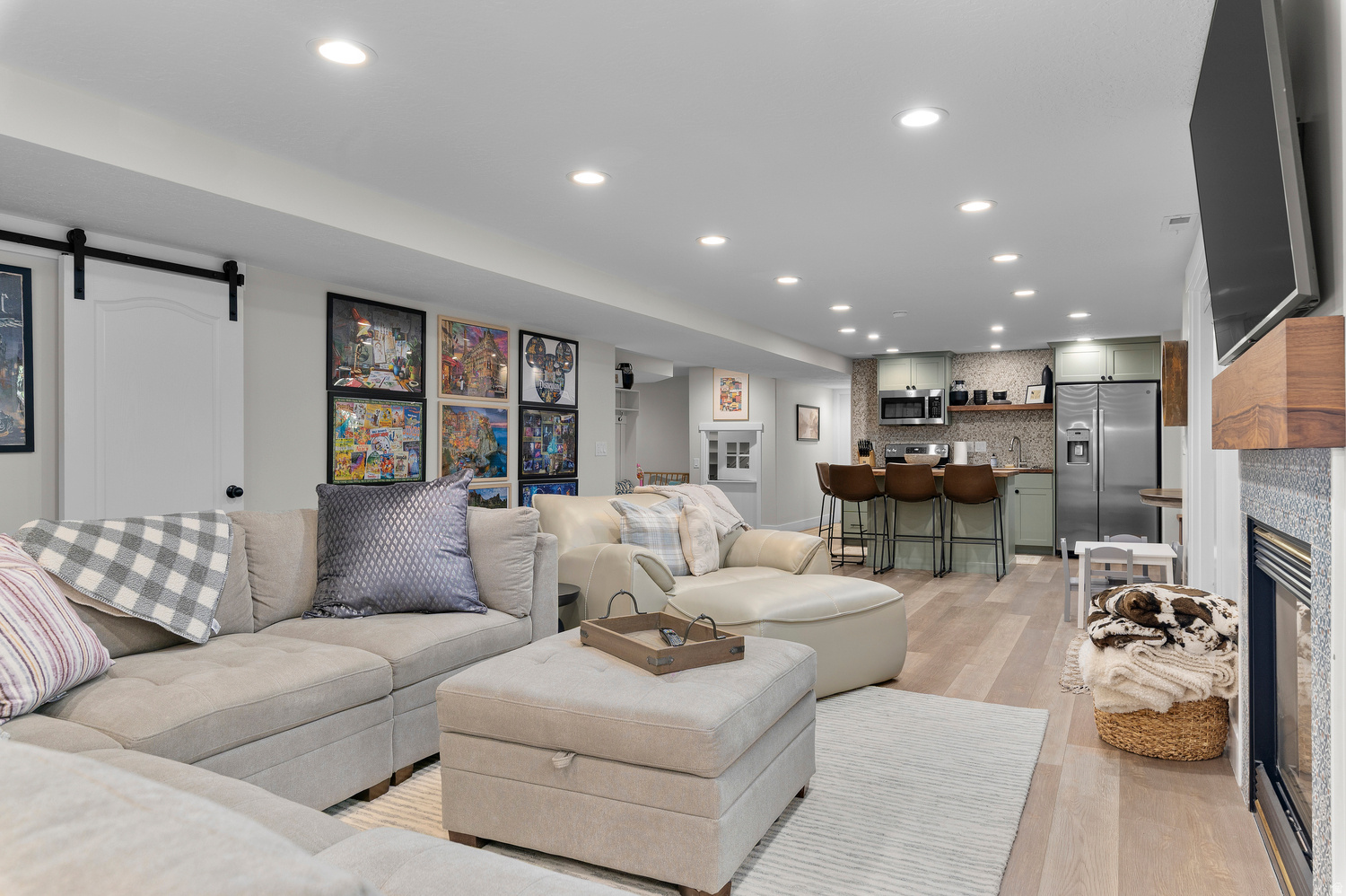 NEW HAVEN - Residential