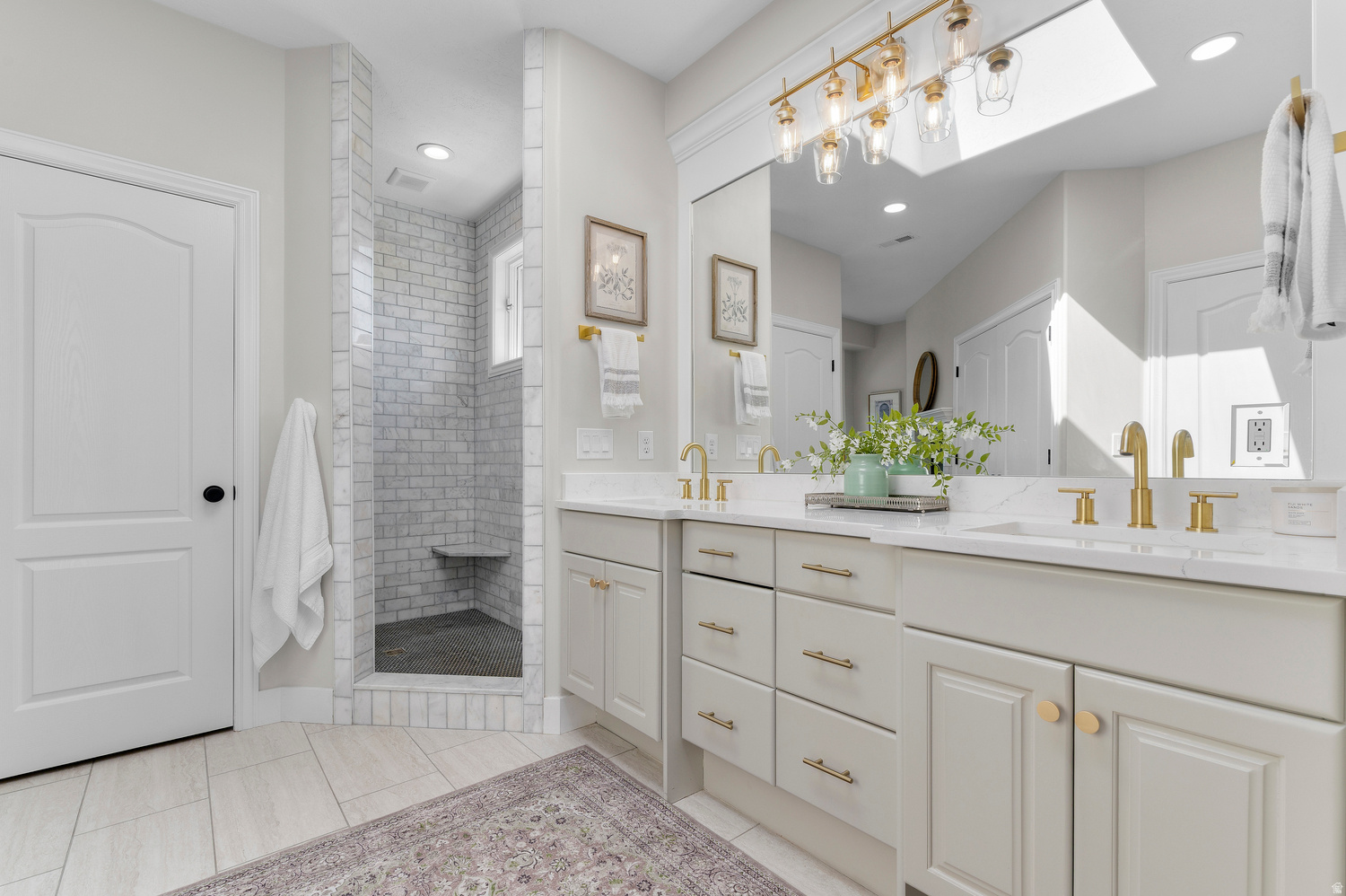 NEW HAVEN - Residential