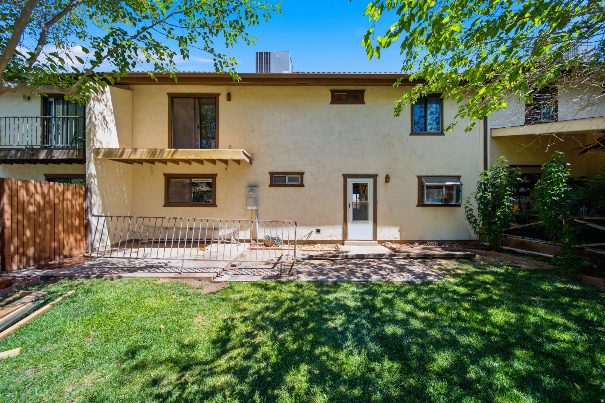 BLOOMINGTON KNOLLS TH 1 AMD - Residential