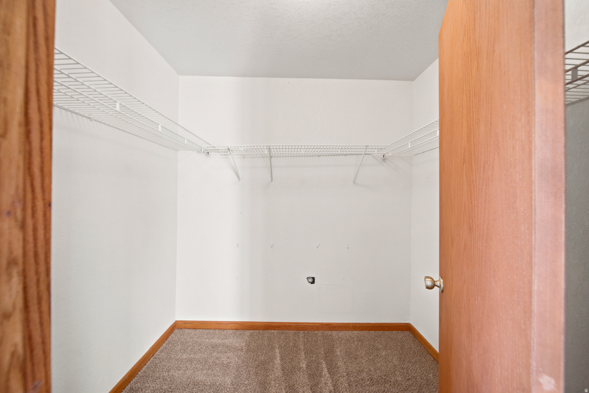 BLOOMINGTON KNOLLS TH 1 AMD - Residential