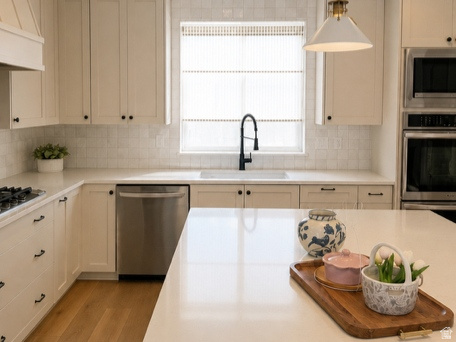 LAYTON PARKE ESTATES - Residential