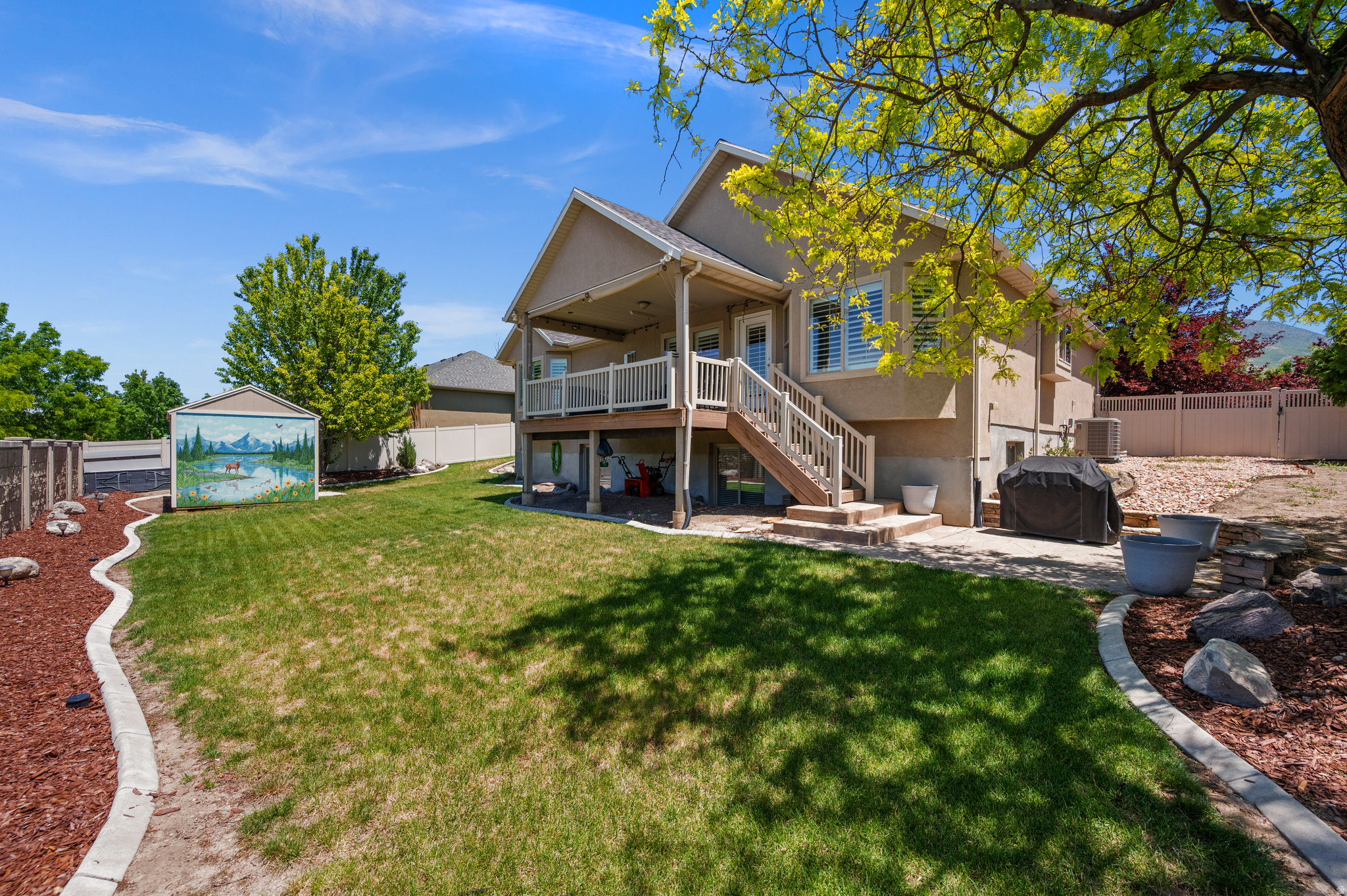 BELLEVUE - Residential