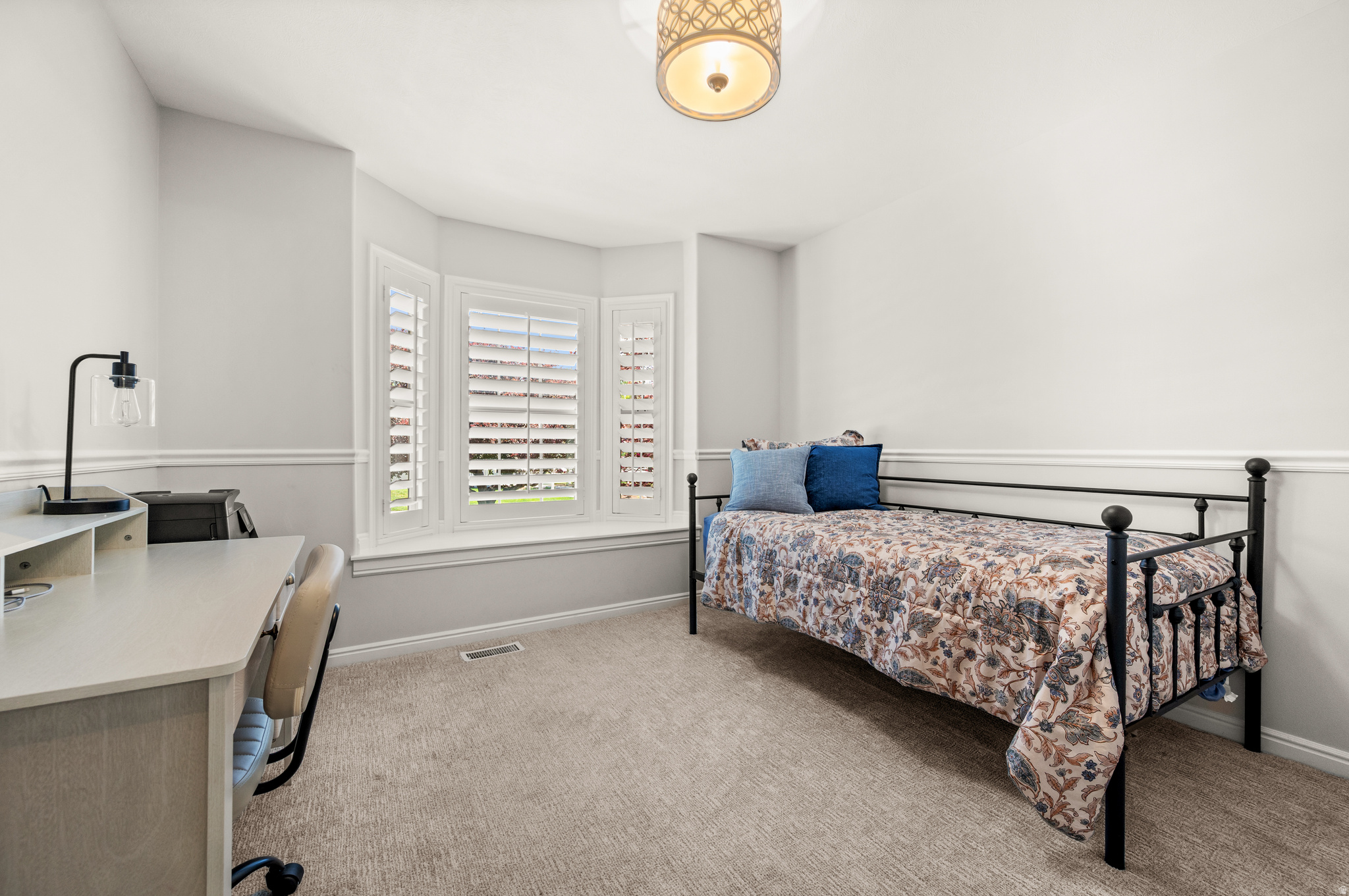BELLEVUE - Residential