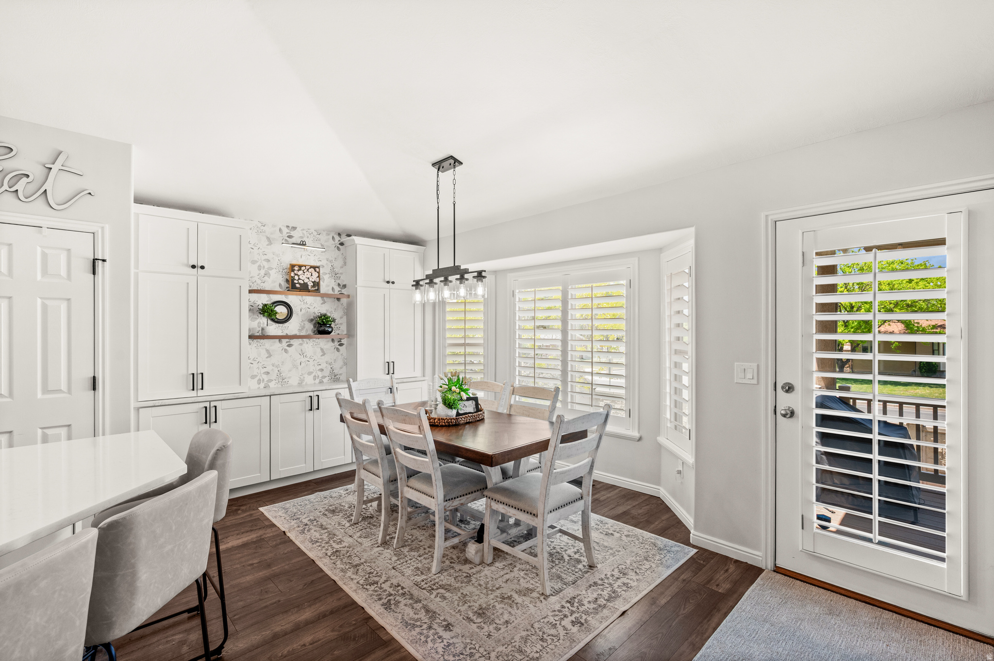 BELLEVUE - Residential