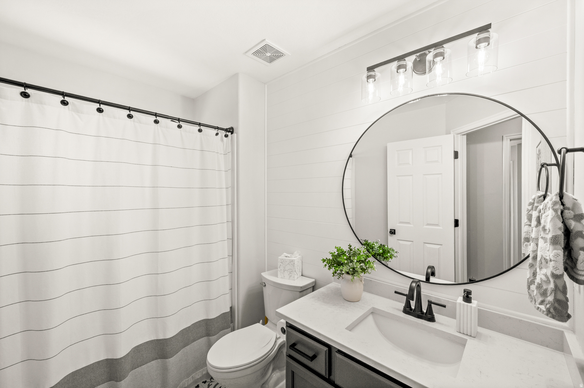 BELLEVUE - Residential