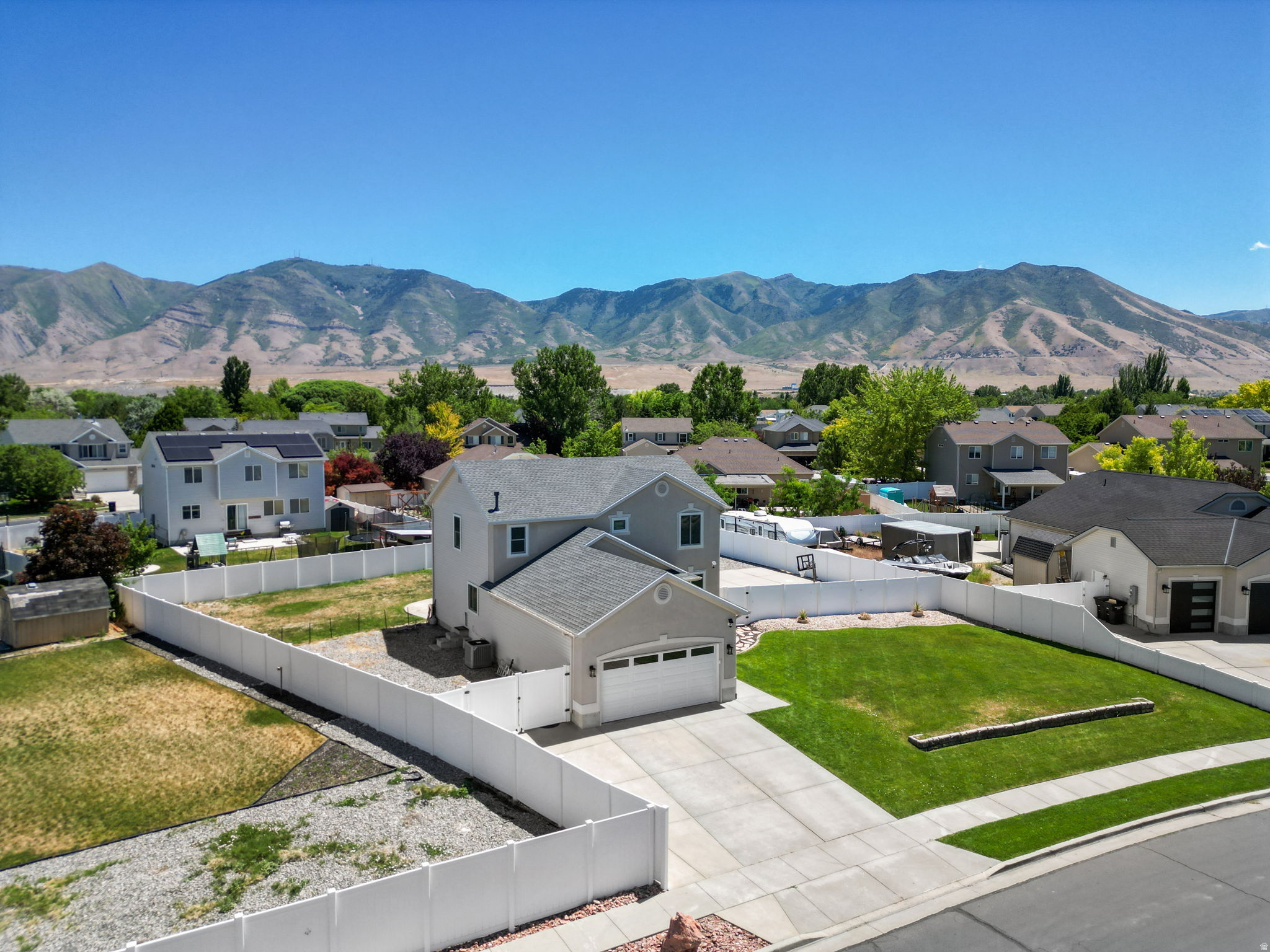 LAKESIDE SUBDIVISION - Residential