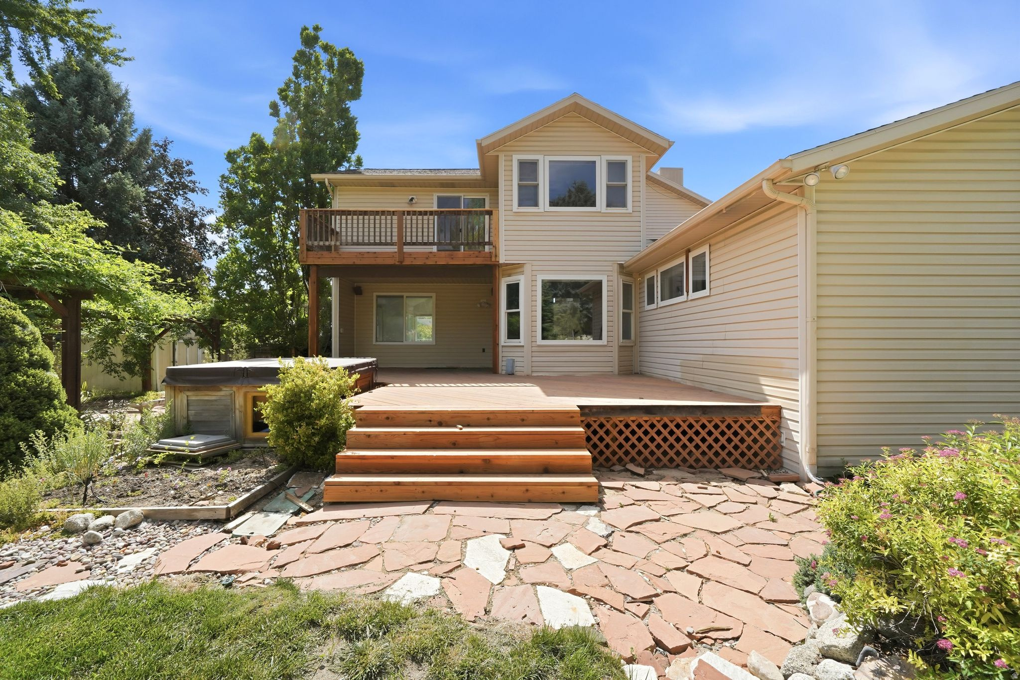 GRANITE VIEW - Residential