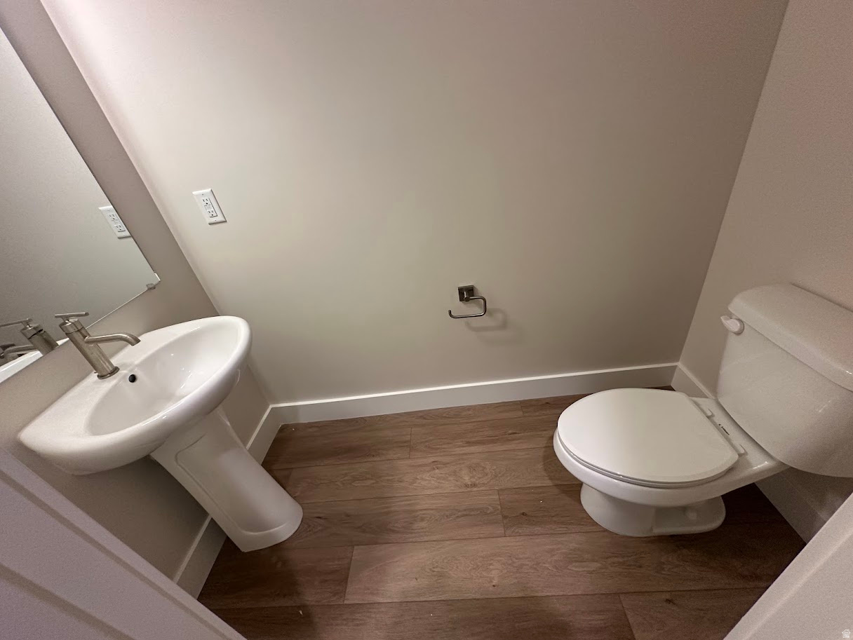 FOX CANYON TOWNHOMES - Residential