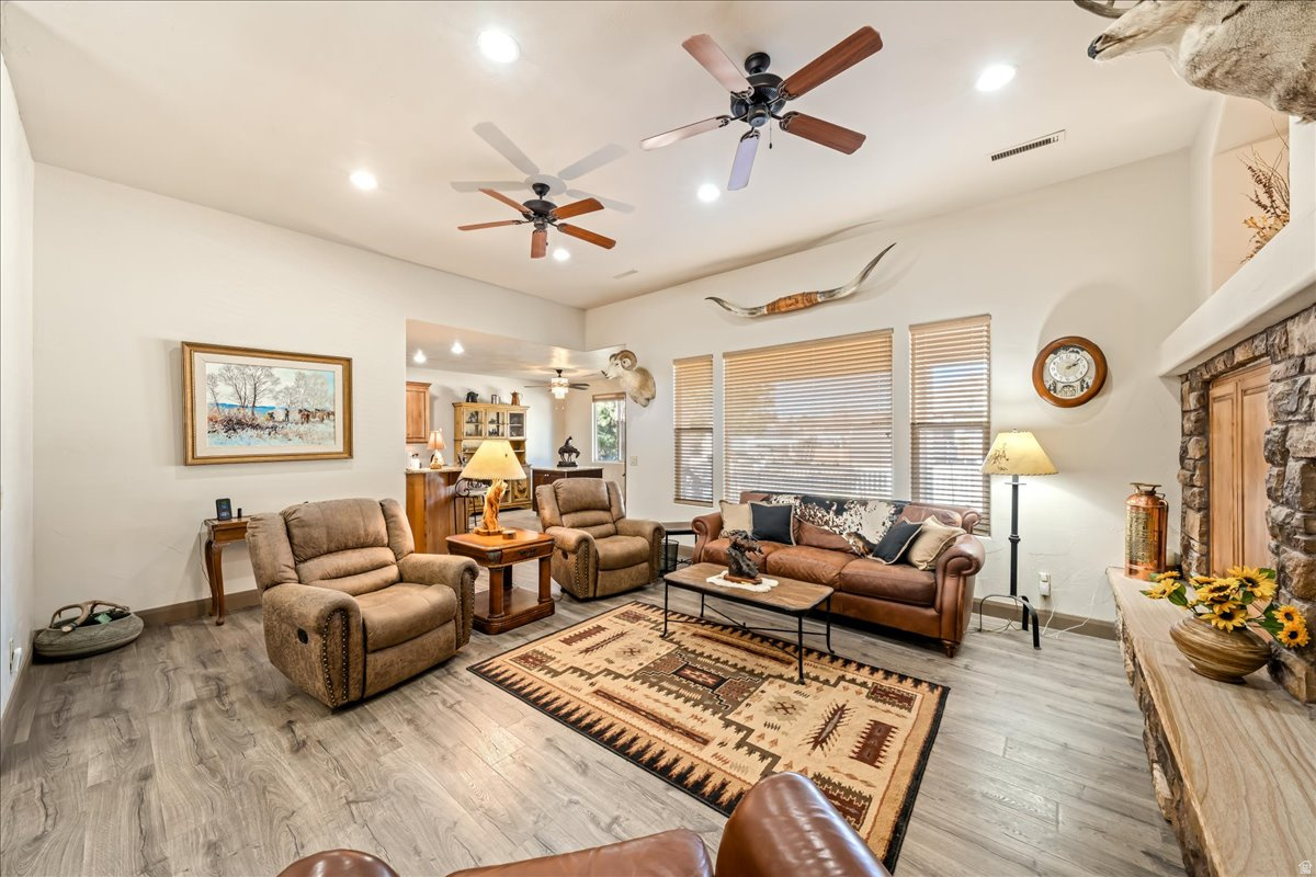 DIAMOND VALLEY ACRES 2A-A AMD - Residential