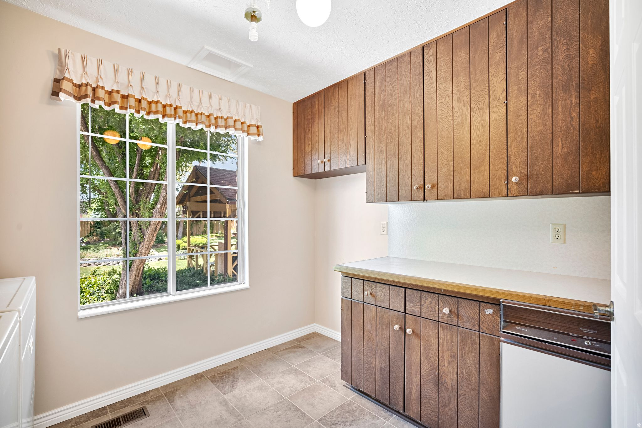 PEPPERWOOD - Residential