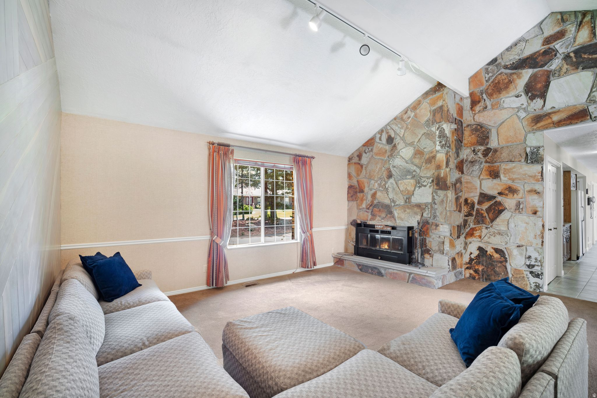 PEPPERWOOD - Residential