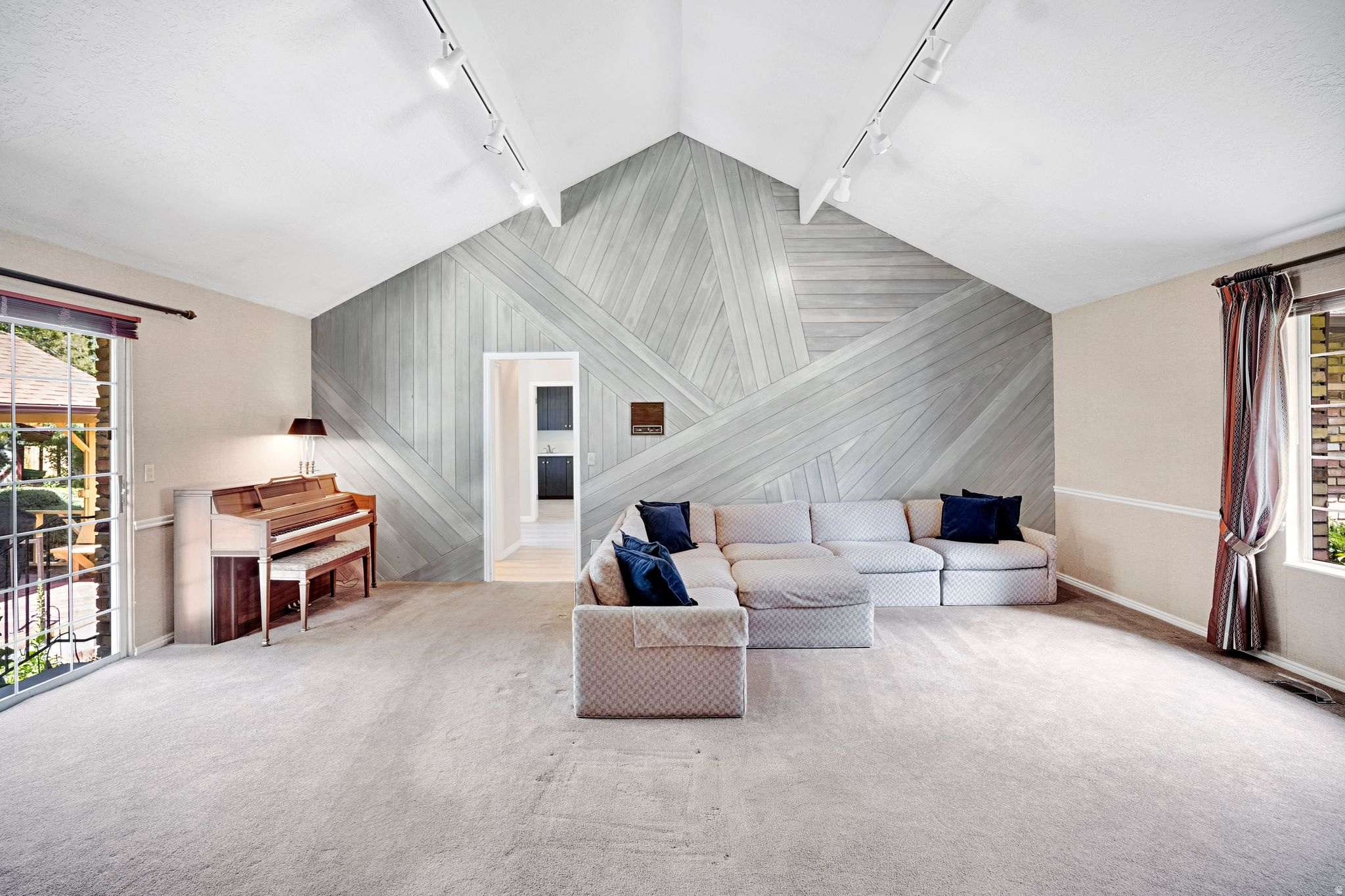 PEPPERWOOD - Residential