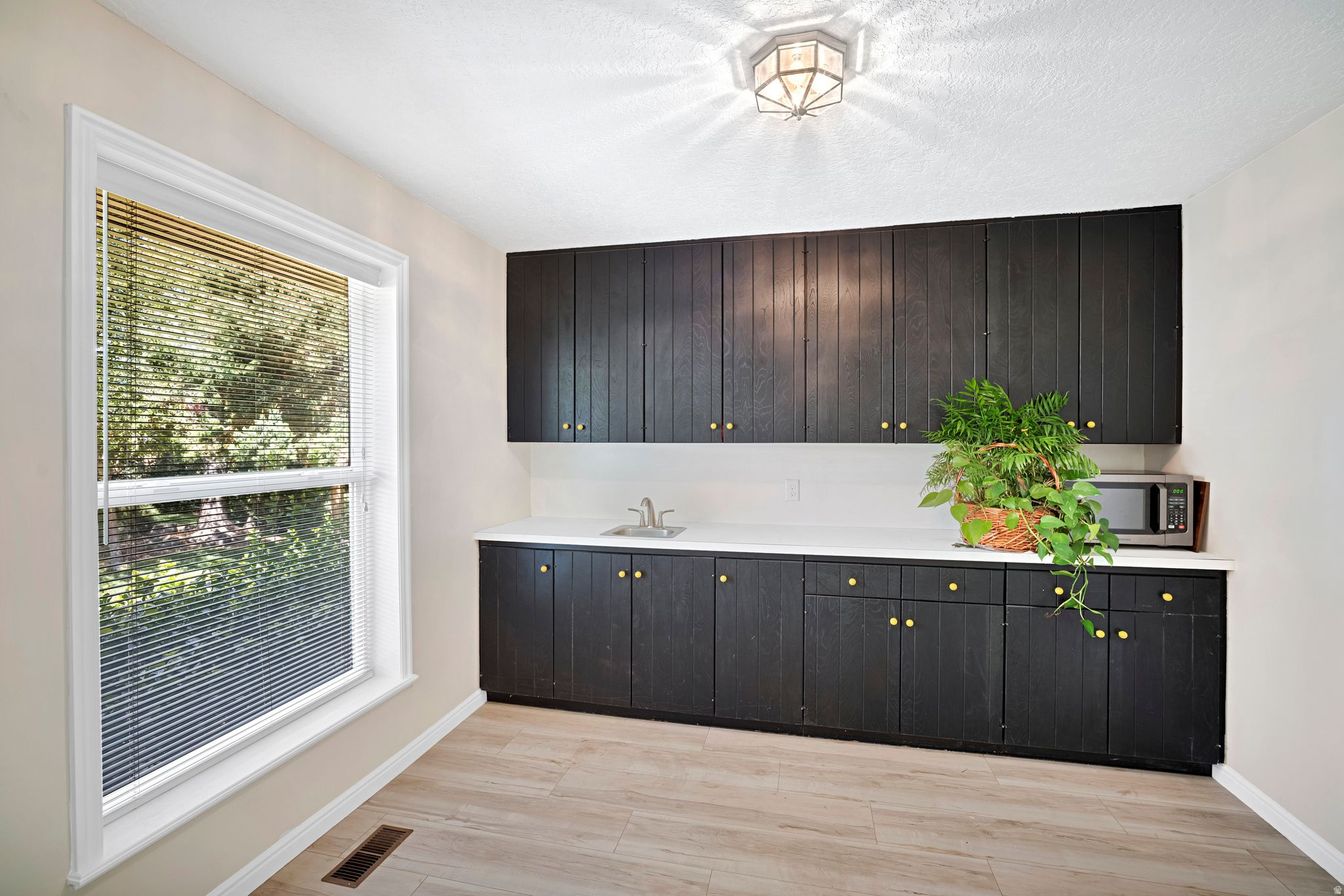 PEPPERWOOD - Residential