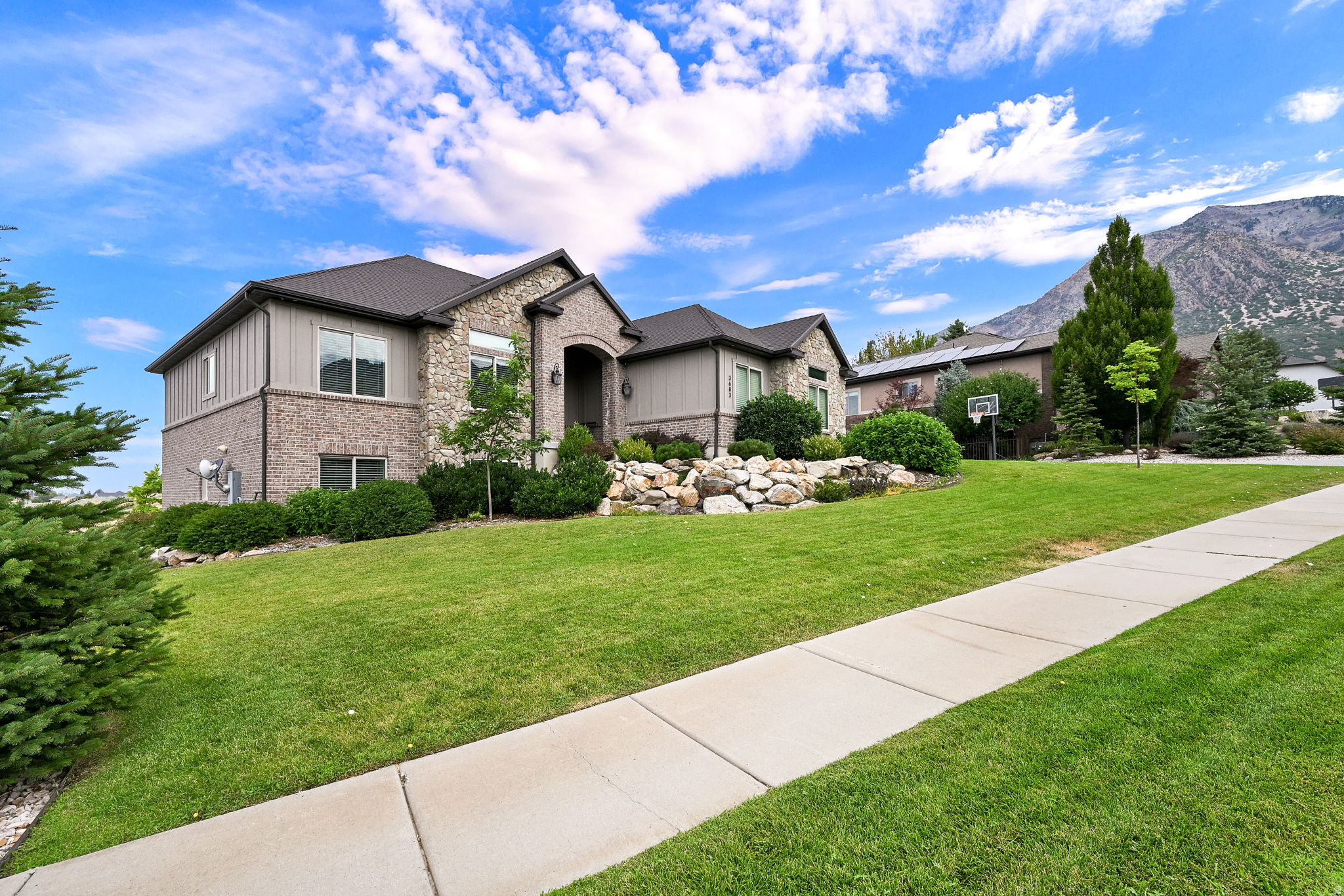 STONE RIDGE - Residential