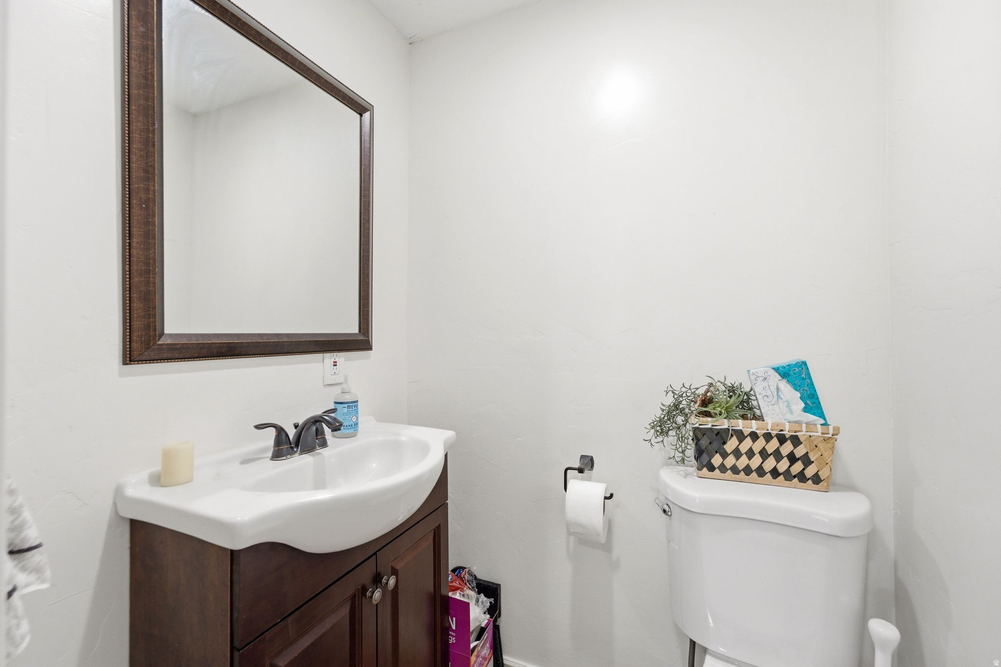 SILVER LAKE - Residential
