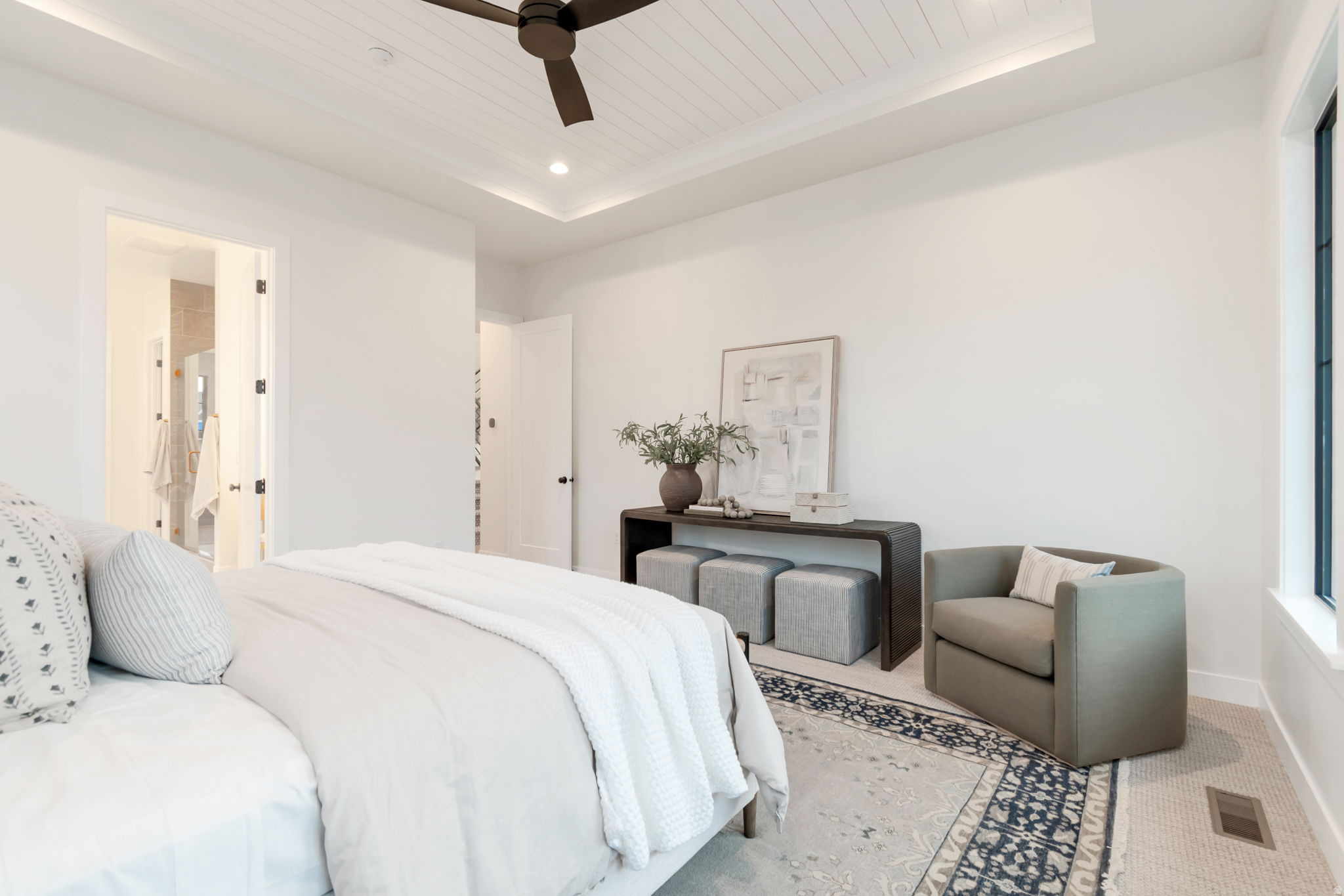 BEACON POINTE - Residential
