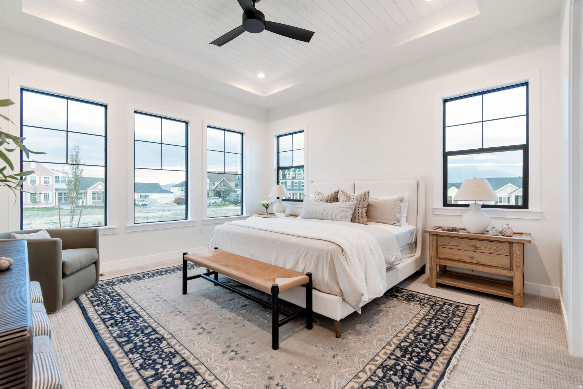 BEACON POINTE - Residential
