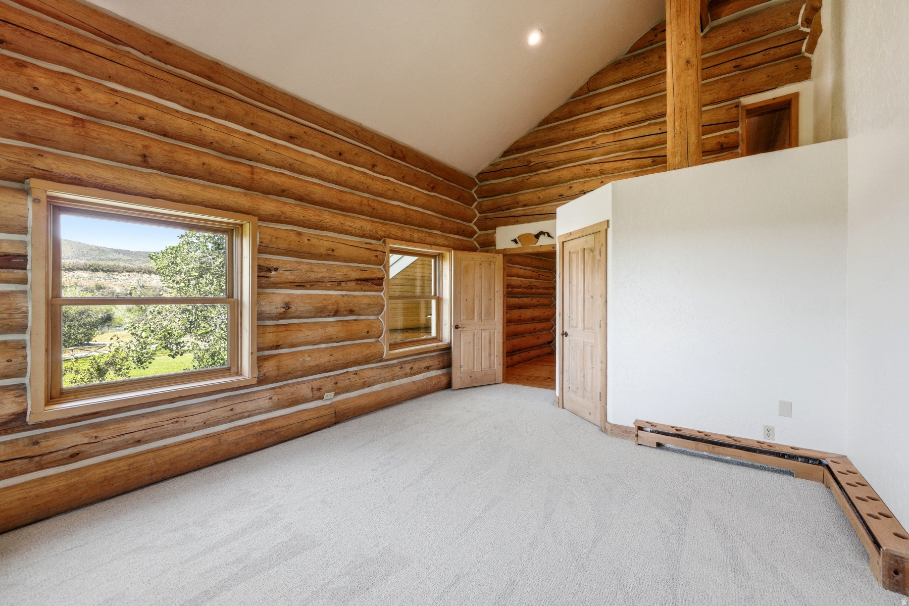 SOUTY SUMMIT - Residential