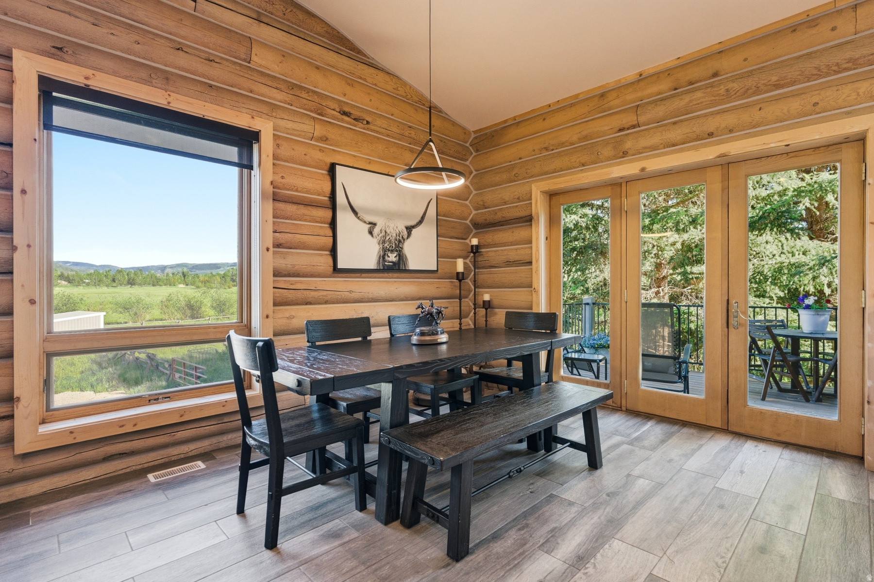 SOUTY SUMMIT - Residential